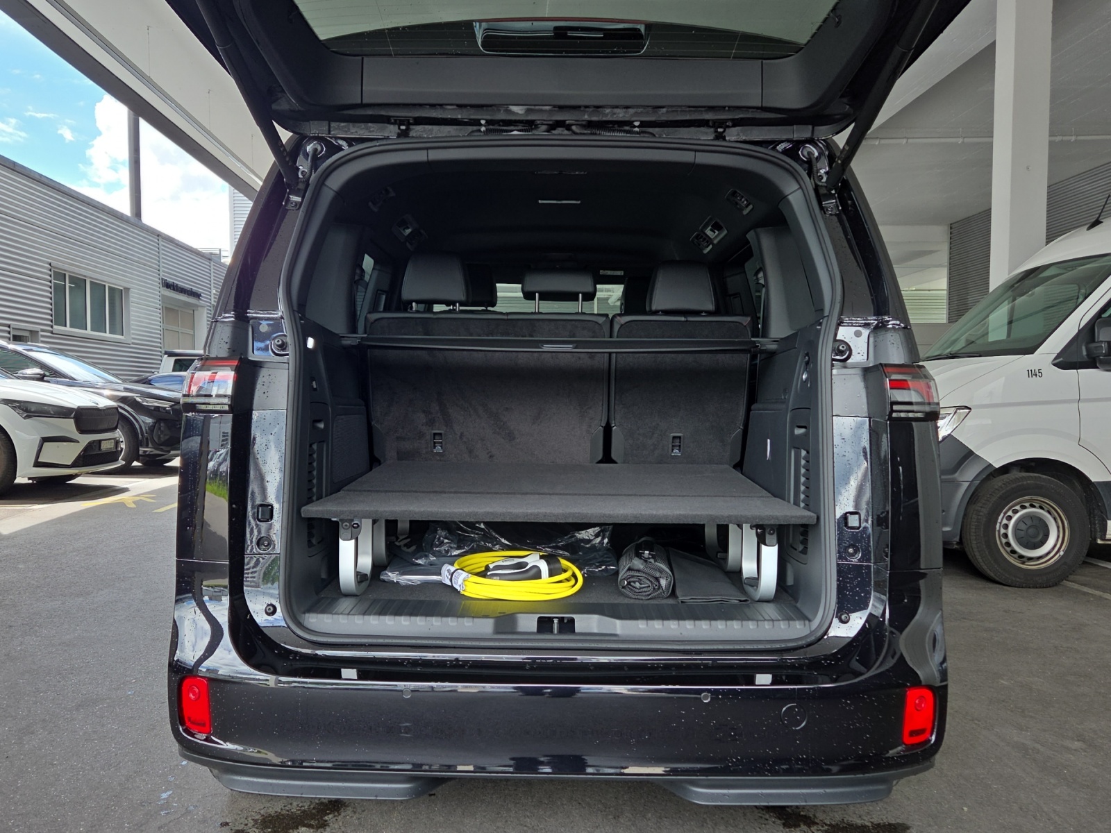 VW ID.Buzz NWB GTX 4 Motion-image-11