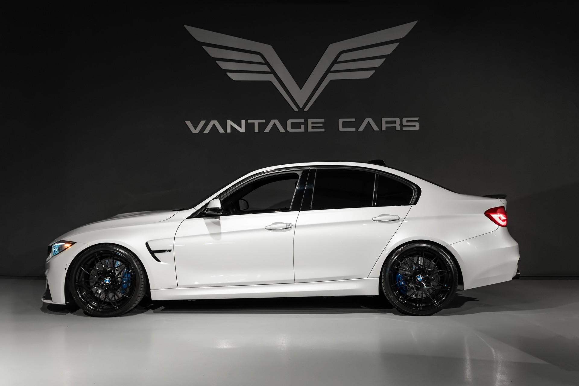 BMW M3 Competition-image-1