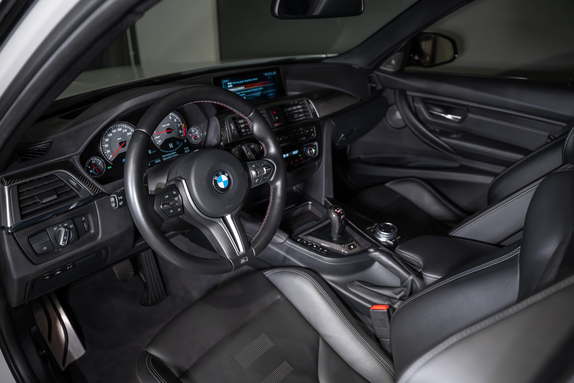 BMW M3 Competition-image-15