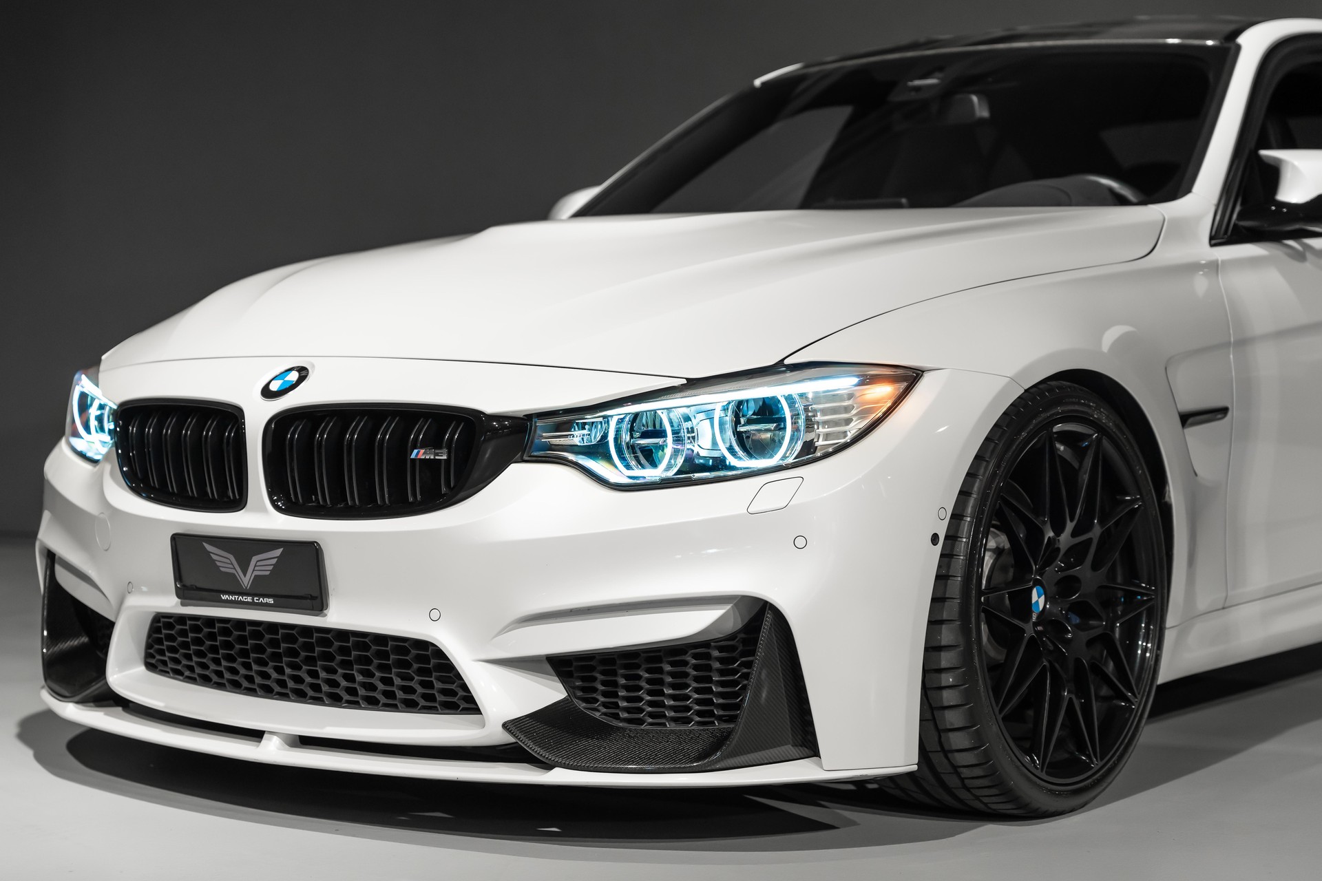 BMW M3 Competition-image-4