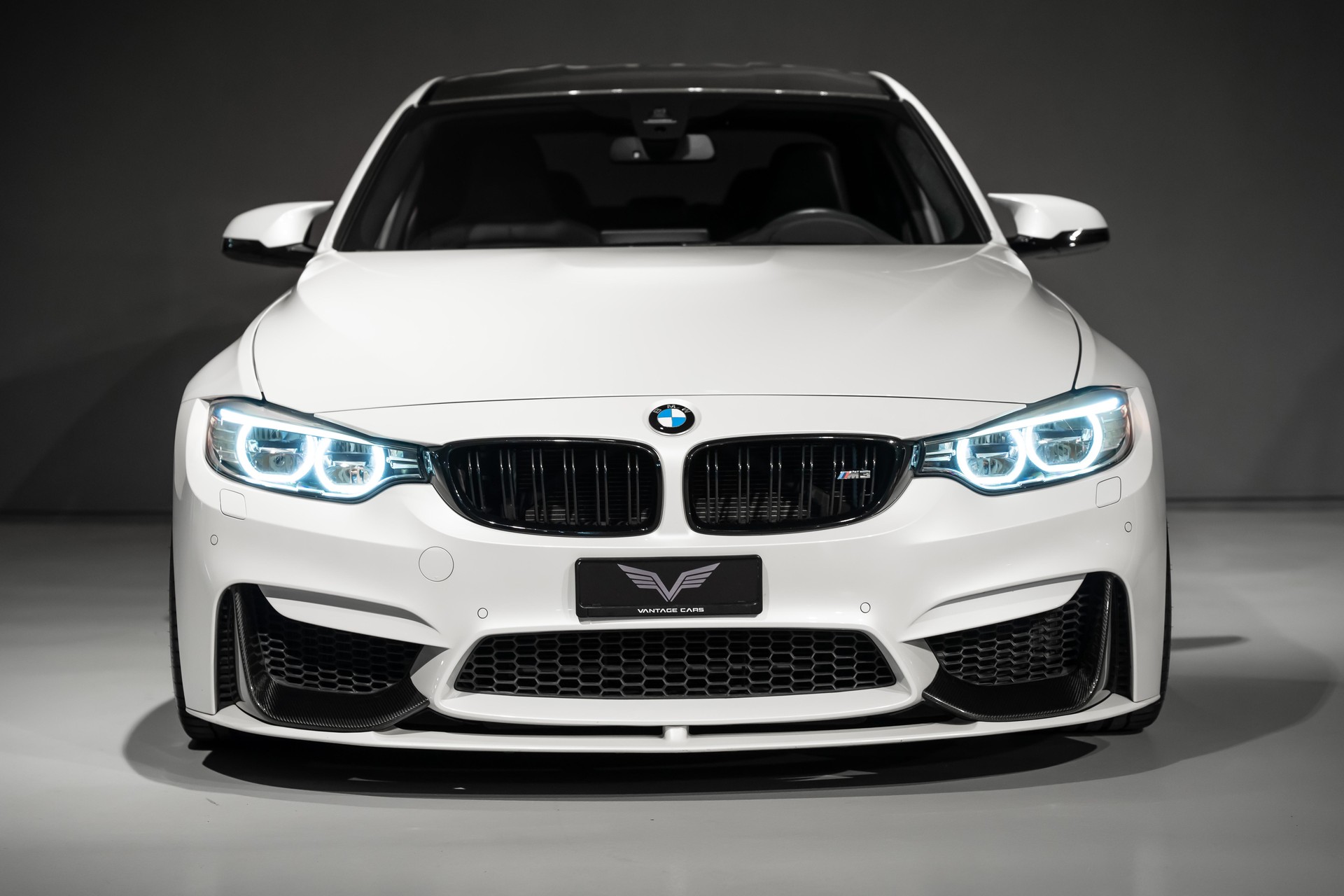 BMW M3 Competition-image-3