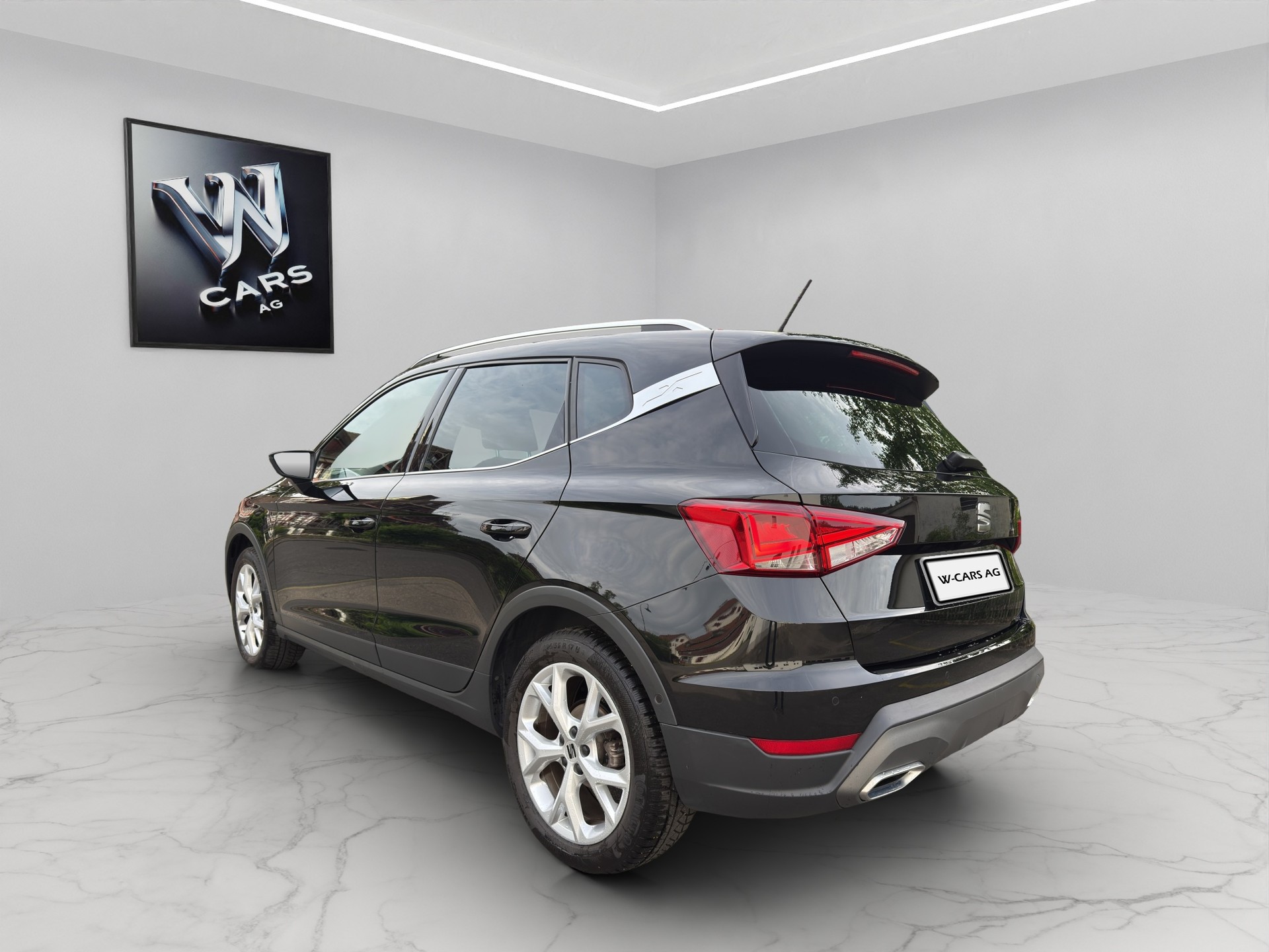 SEAT Arona 1.0 TSI Eco Hola FR DSG * Garantie * 8 fach * Modell 2022-image-1