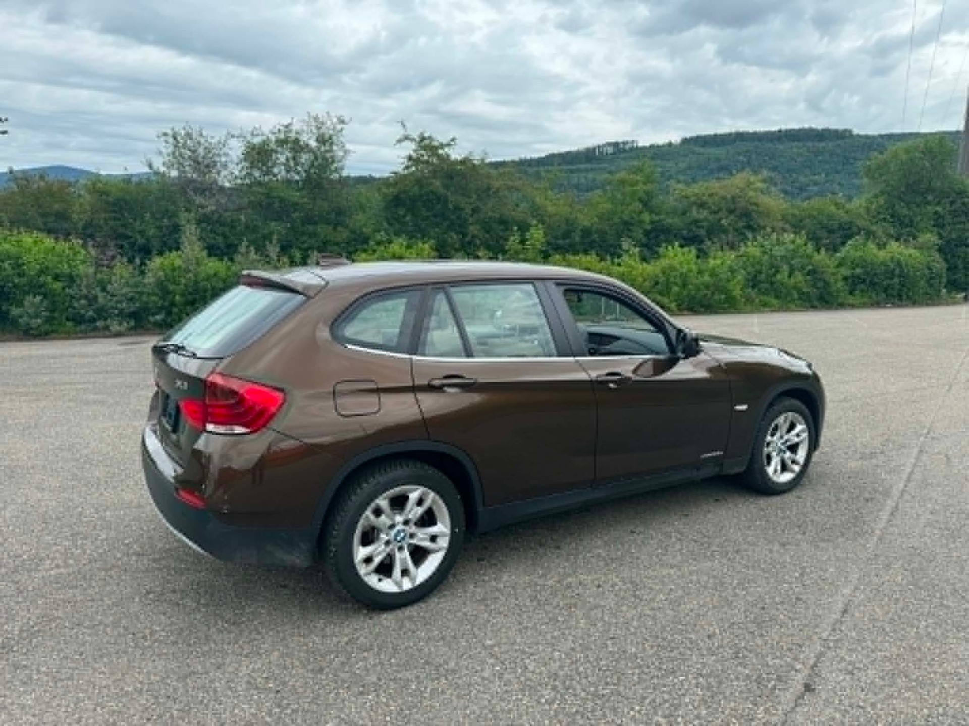 BMW X1 xDrive 23d Steptronic-image-3