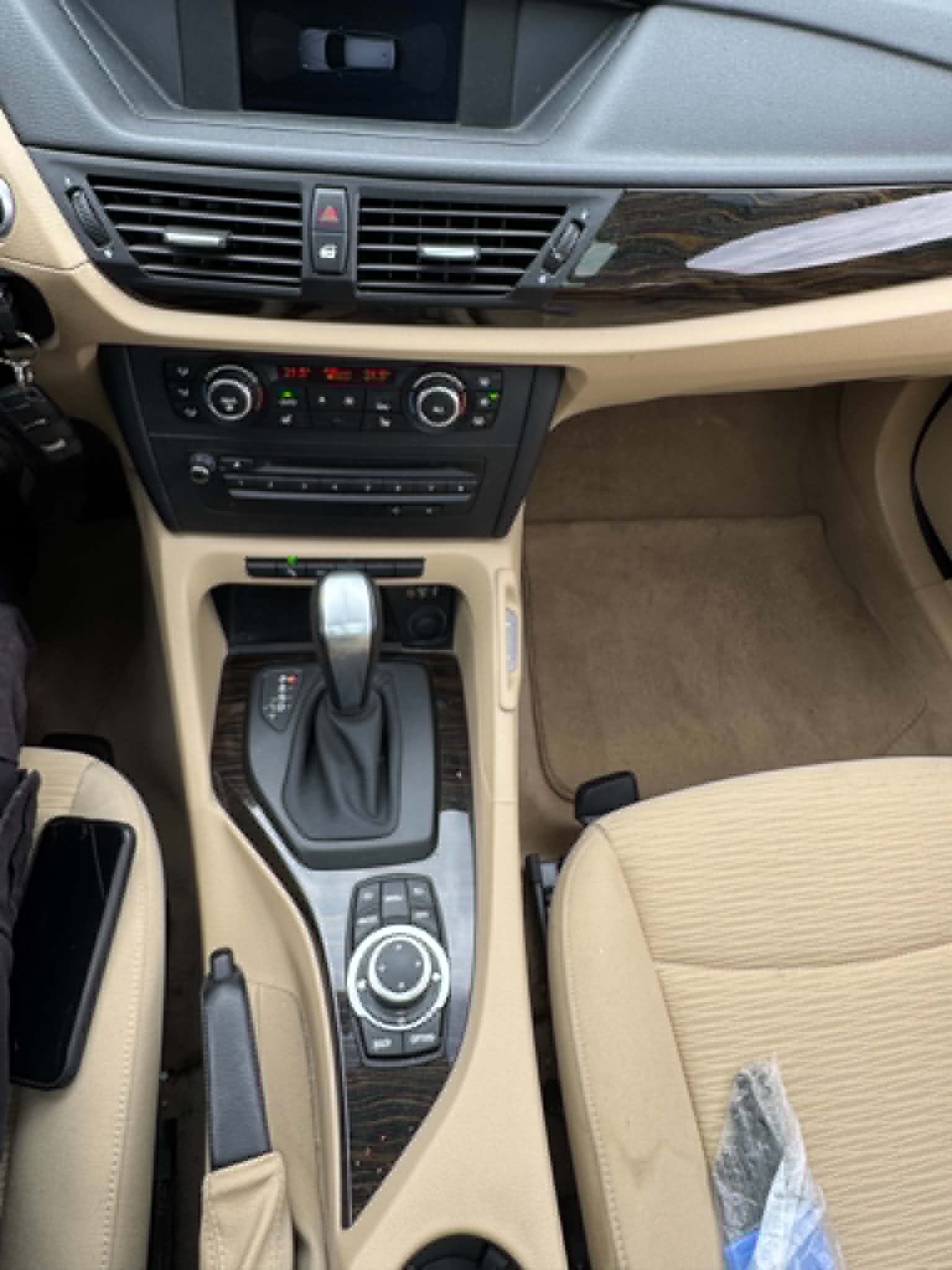 BMW X1 xDrive 23d Steptronic-image-14