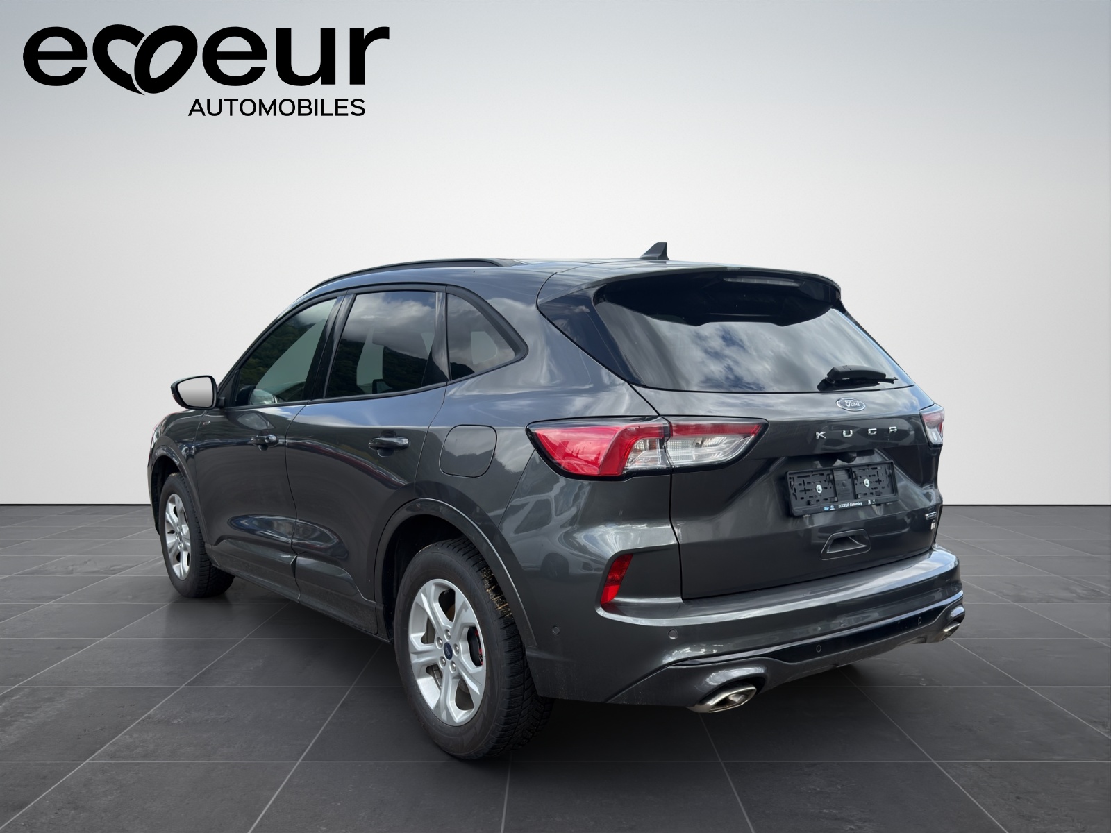 FORD Kuga 2.5 FHEV ST-Line 4WD-image-3
