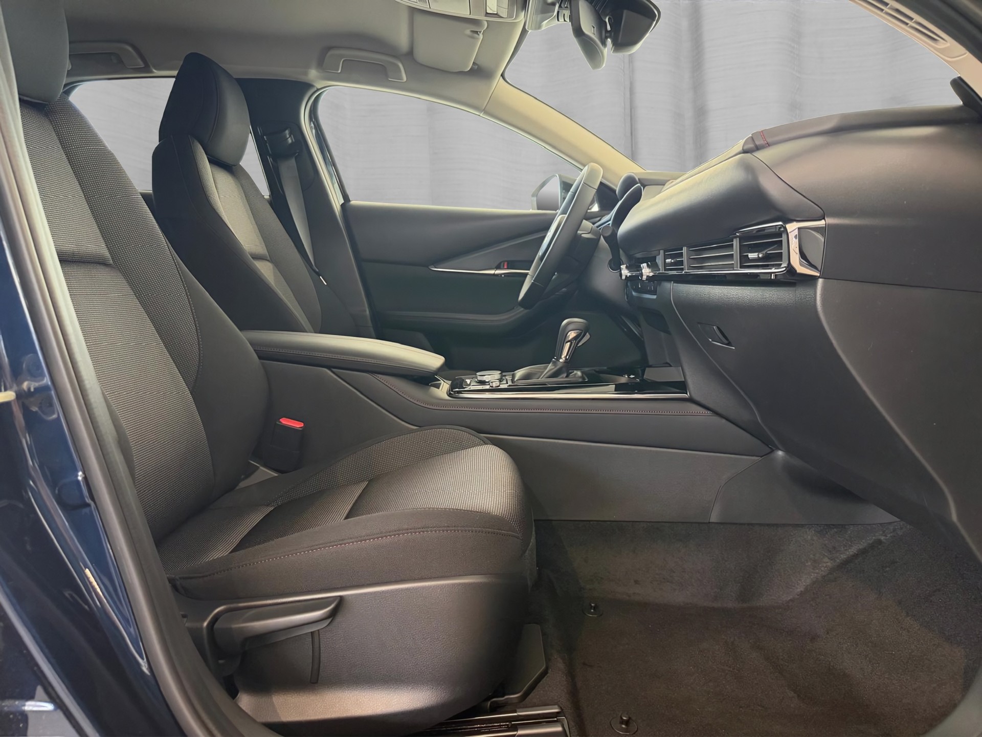 MAZDA CX-30 SKYACTIV-X 186 M Hybrid Homura AWD AT-image-14