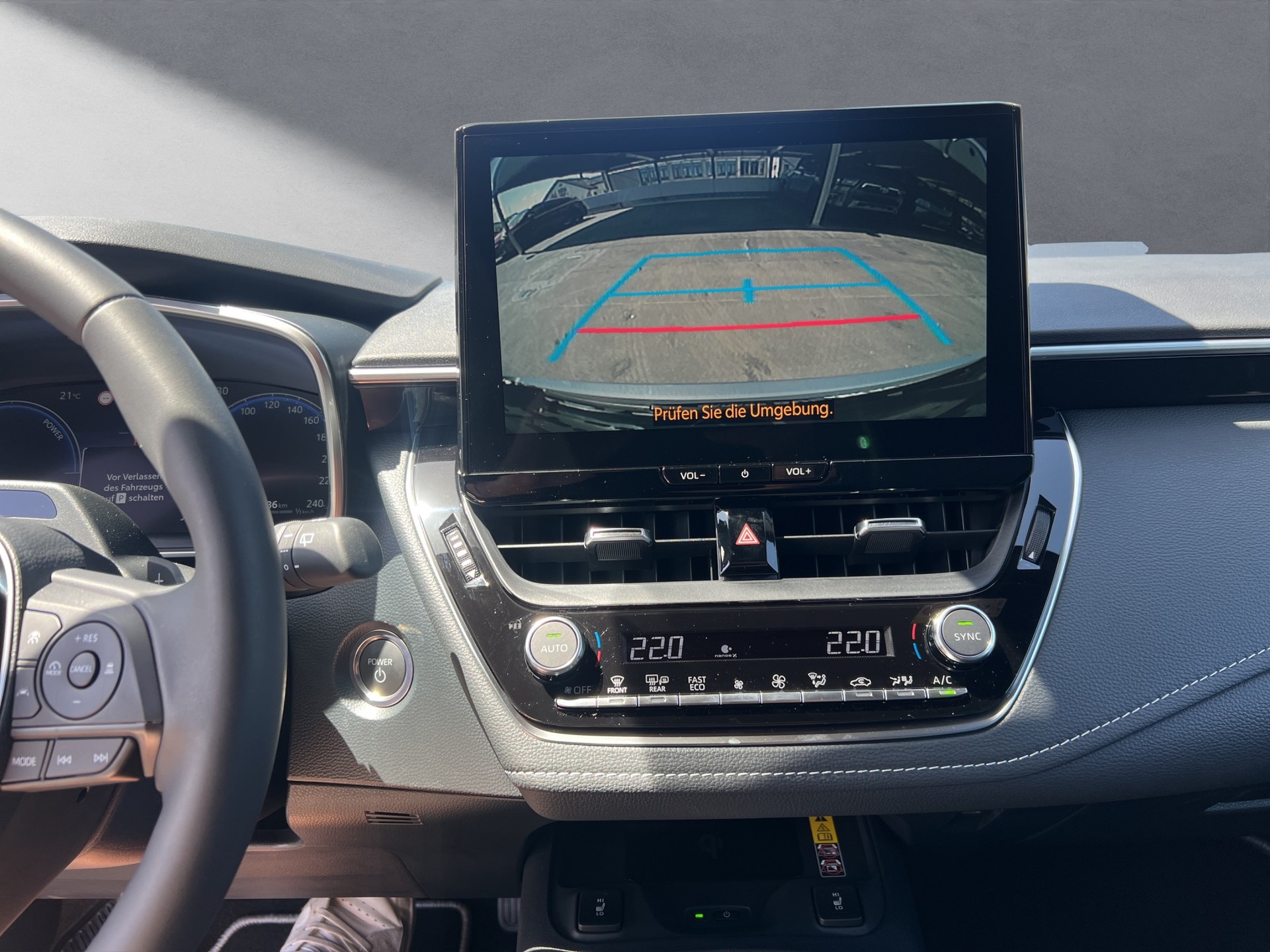 TOYOTA Corolla Touring Sports 2.0 HSD Swiss Edition-image-7