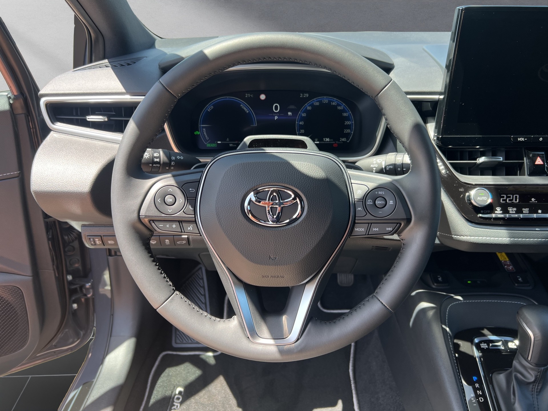 TOYOTA Corolla Touring Sports 2.0 HSD Swiss Edition-image-4
