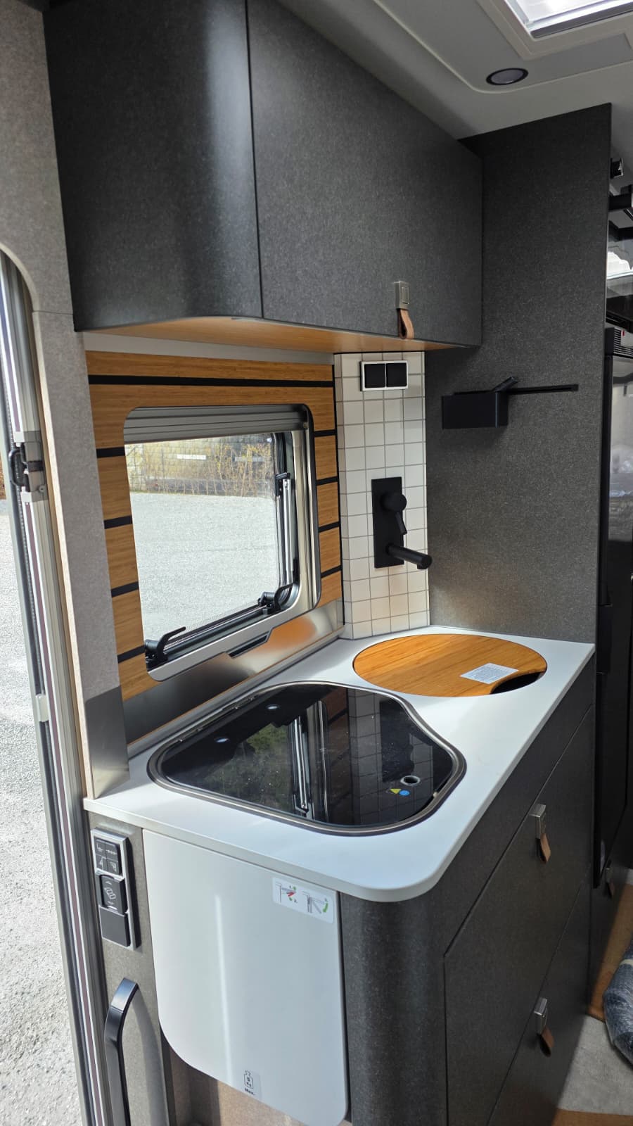 HYMER MLT 580 4x4 by capricorntrucks.ch-image-6
