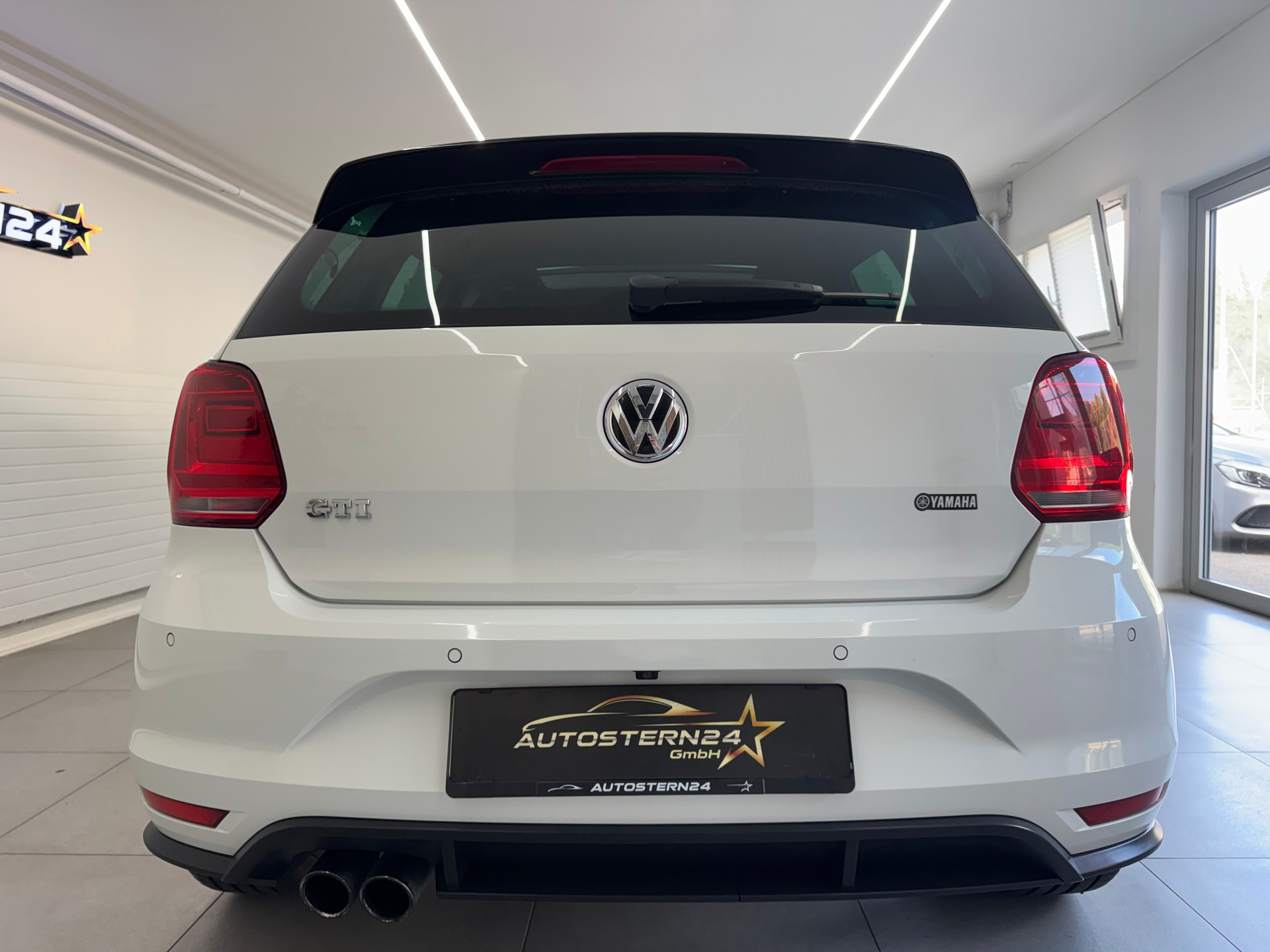 VW Polo 1.8 TSI GTI DSG*CH-Fahrzeug*Panoramadach*-image-3