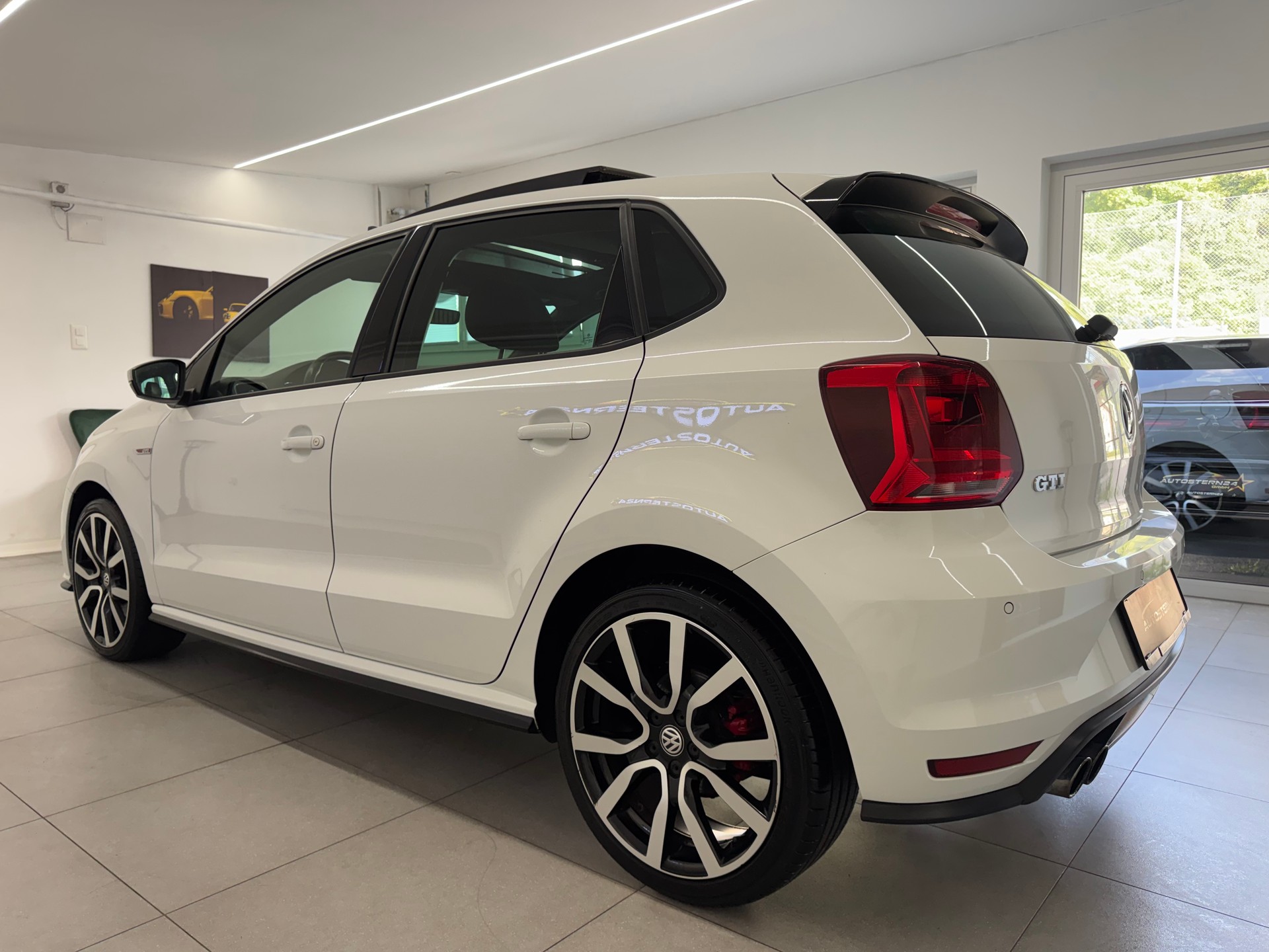VW Polo 1.8 TSI GTI DSG*CH-Fahrzeug*Panoramadach*-image-5