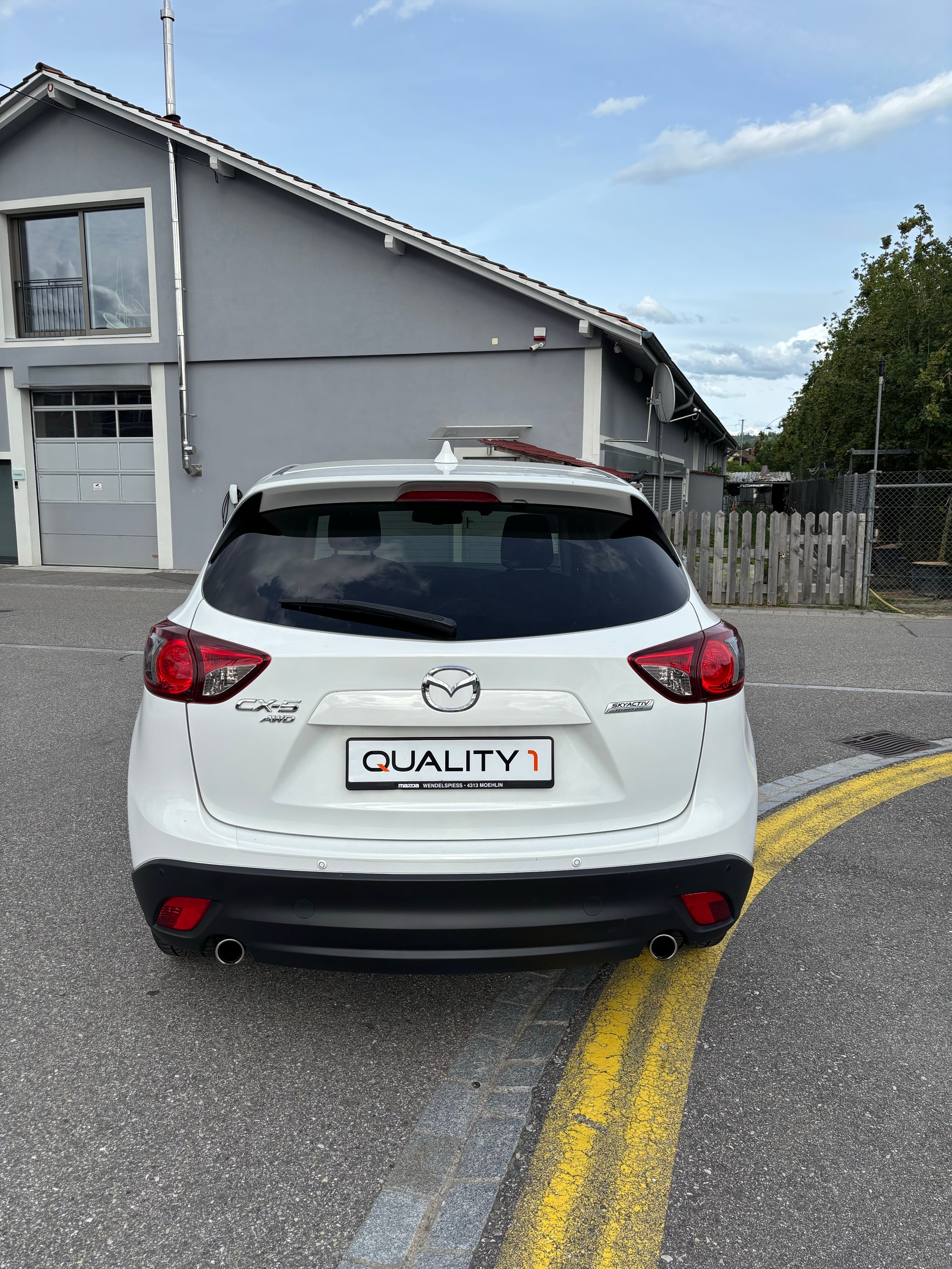 MAZDA CX-5 2.2 D Ambition AWD-image-3
