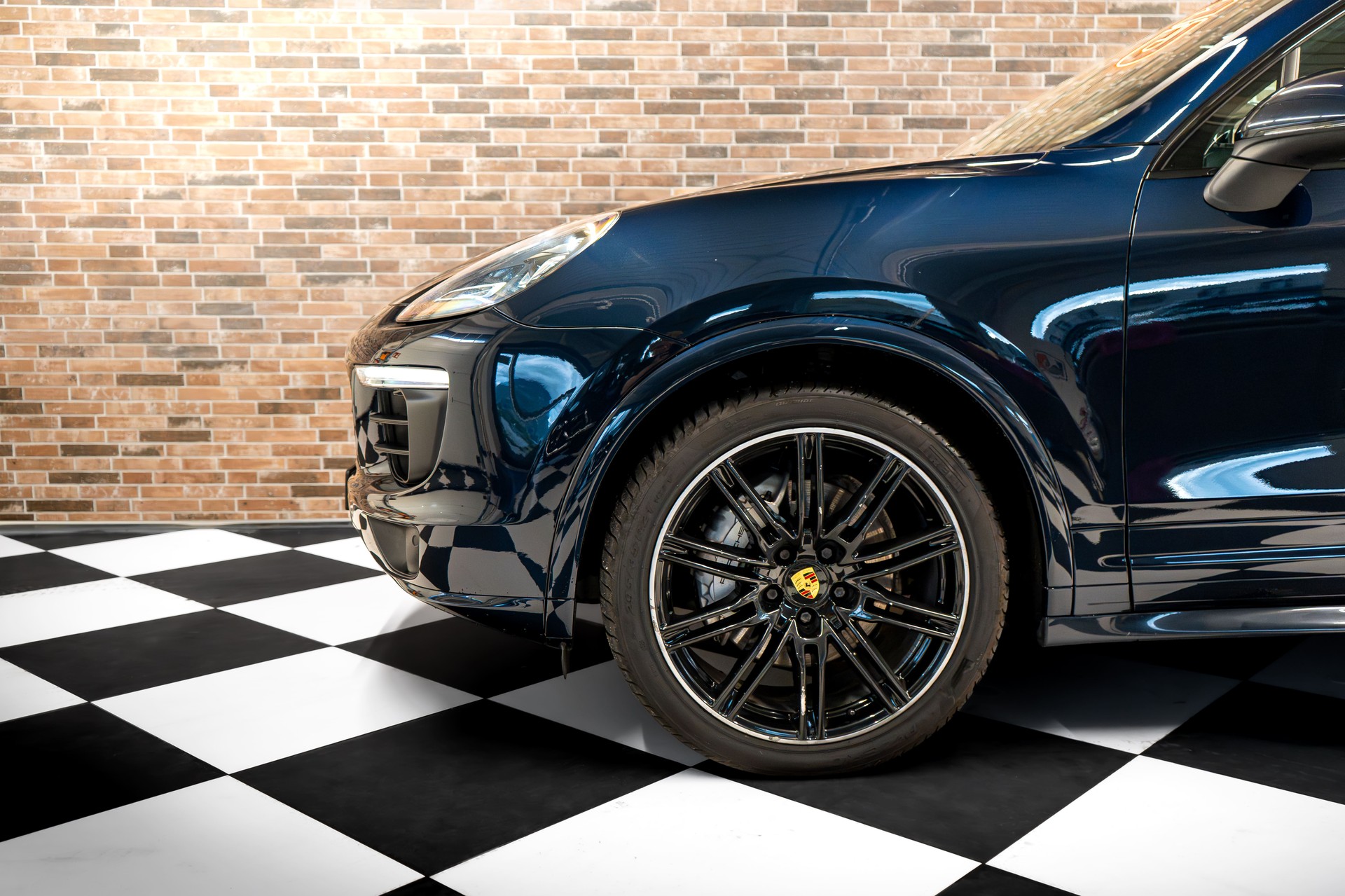 PORSCHE Cayenne S Diesel-image-4