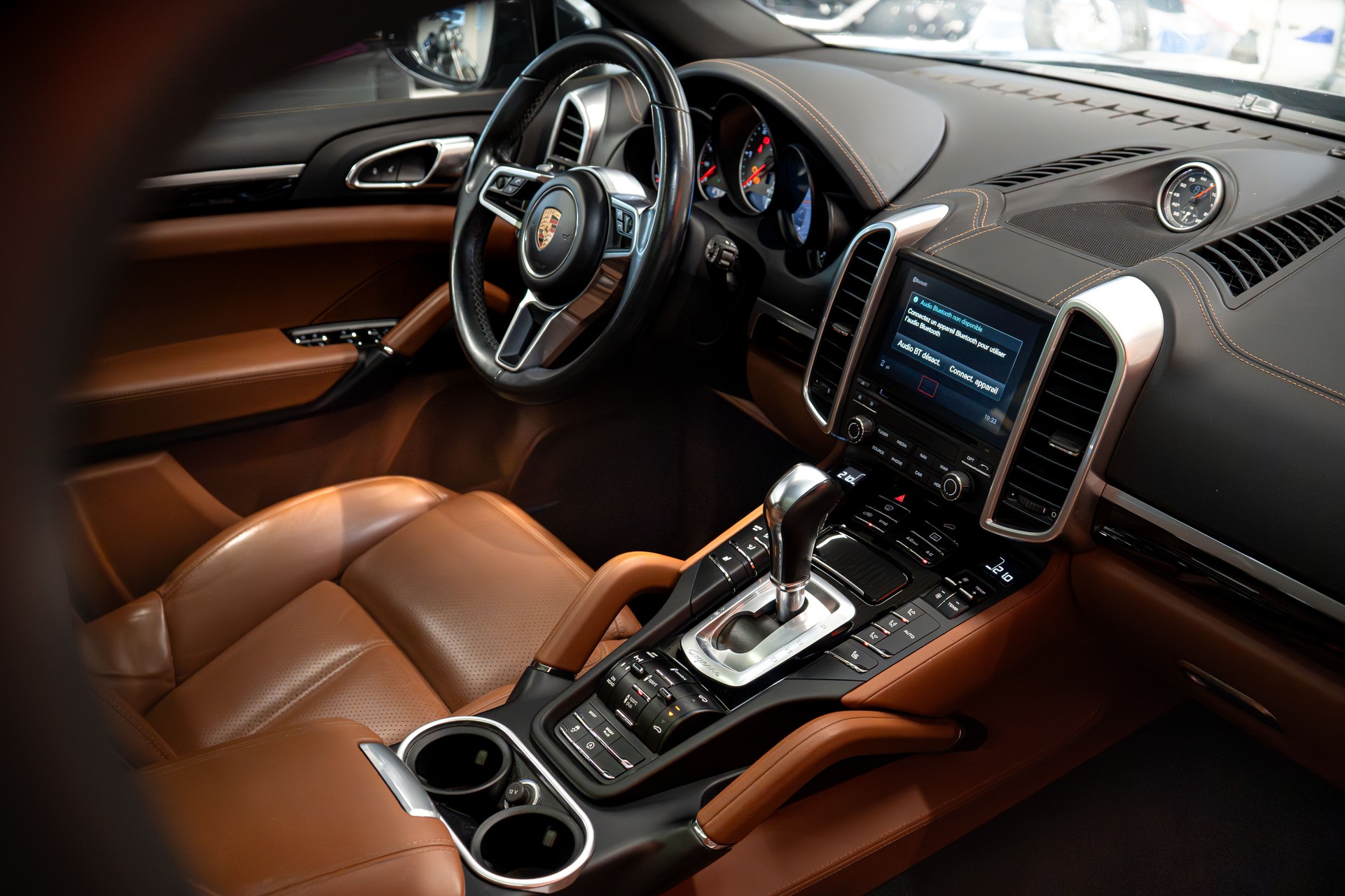 PORSCHE Cayenne S Diesel-image-10