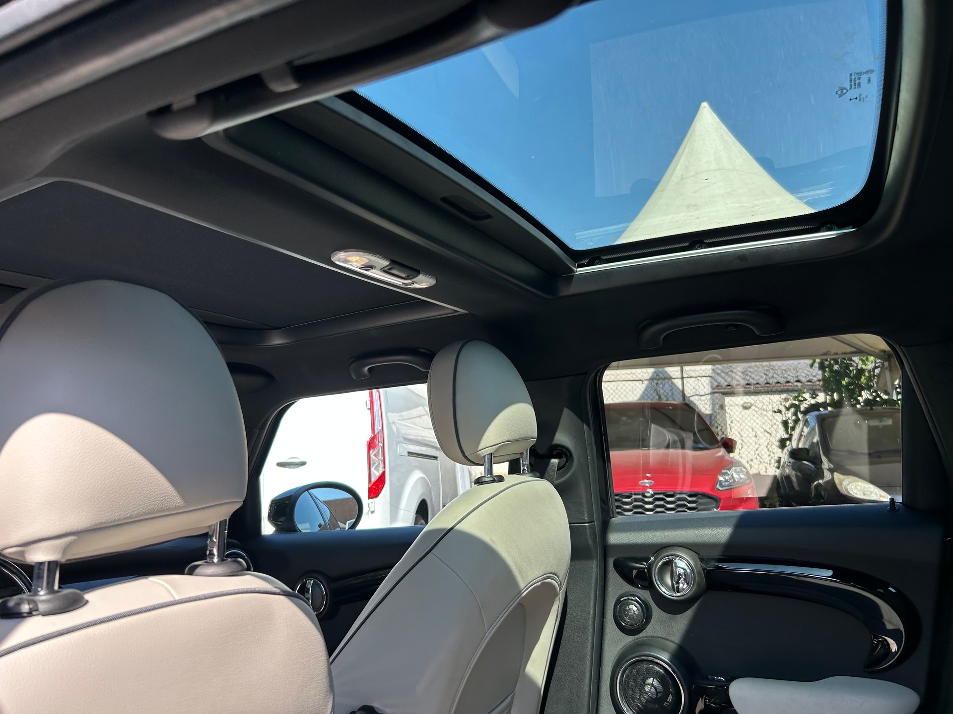 MINI Cooper S Steptronic DKG-image-9