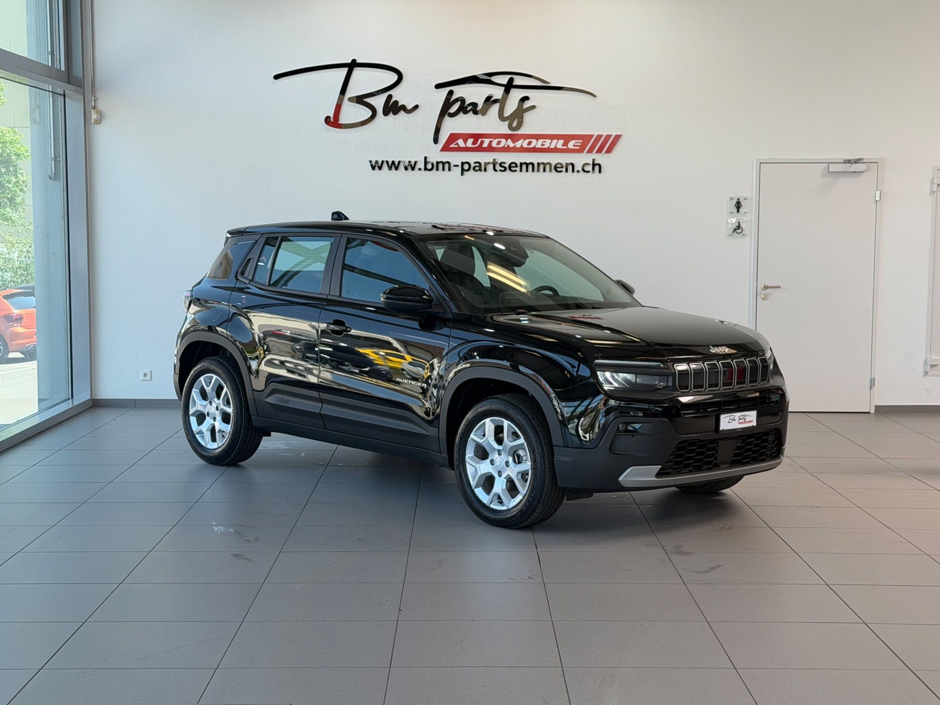 JEEP Avenger 1.2 Turbo MHEV Altitude-image-0