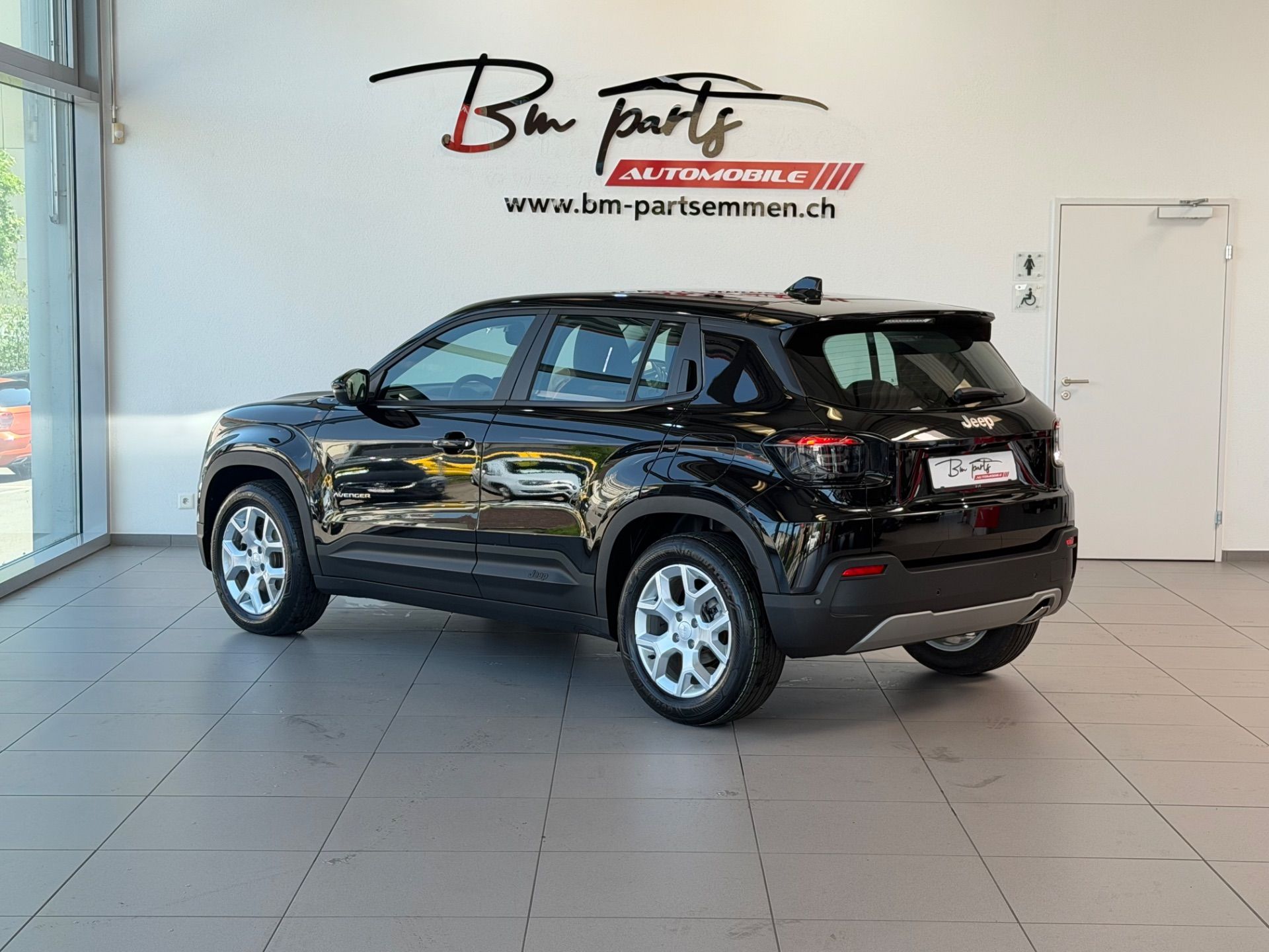JEEP Avenger 1.2 Turbo MHEV Altitude-image-3