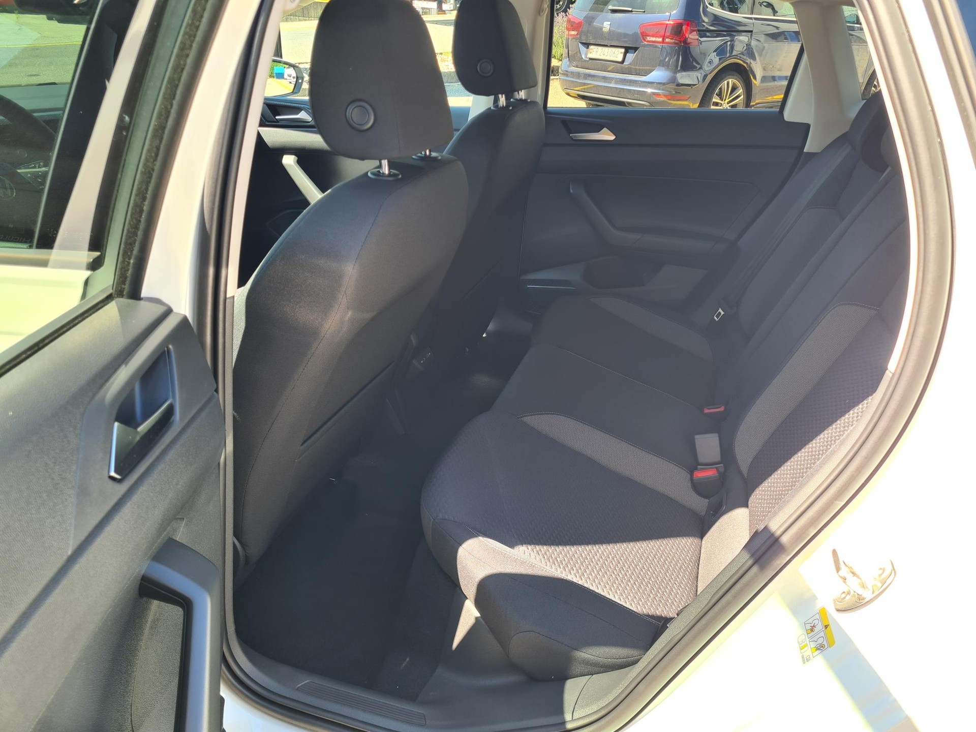 VW Polo 1.0 TSI Life DSG-image-8