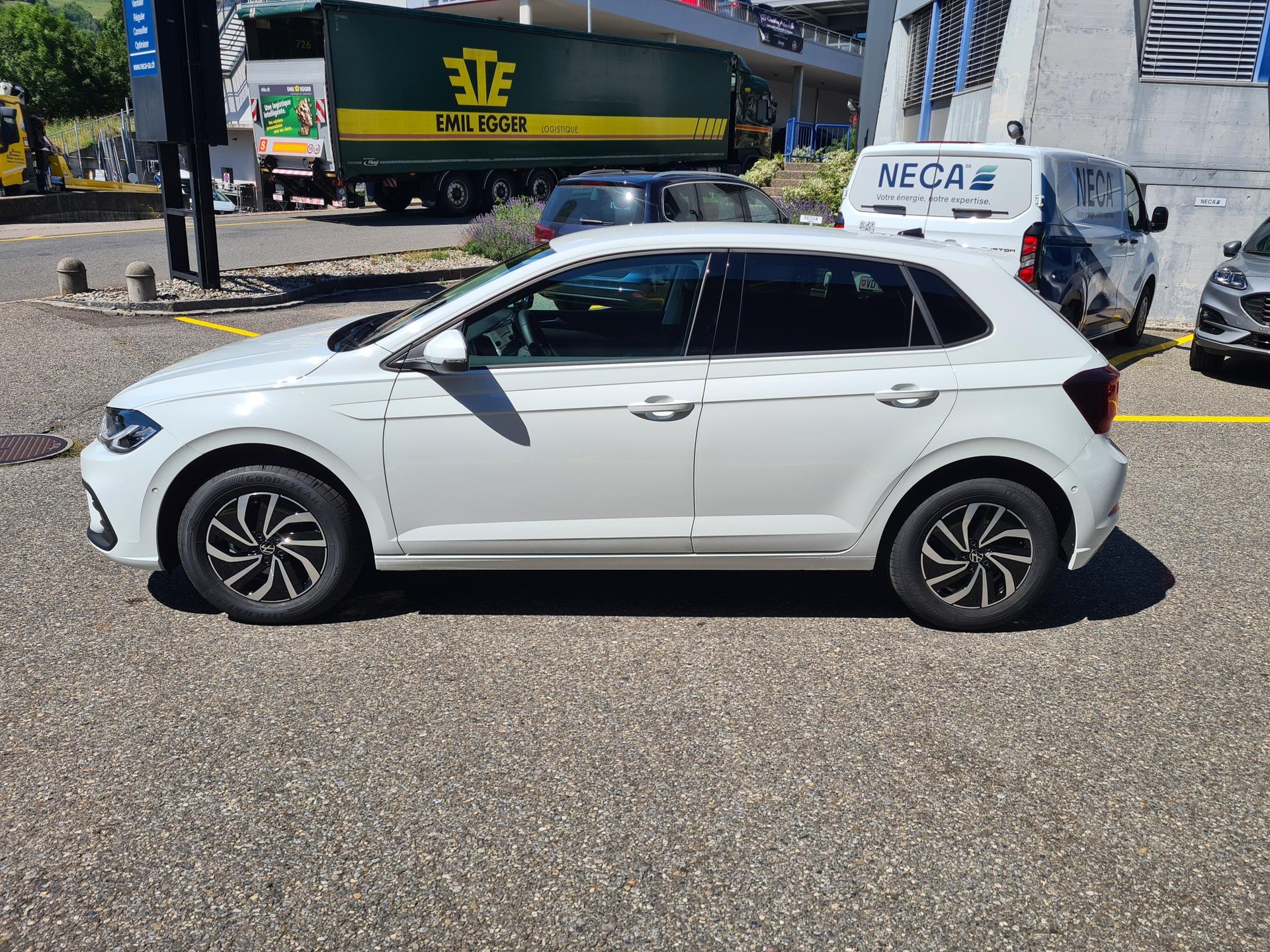 VW Polo 1.0 TSI Life DSG-image-2