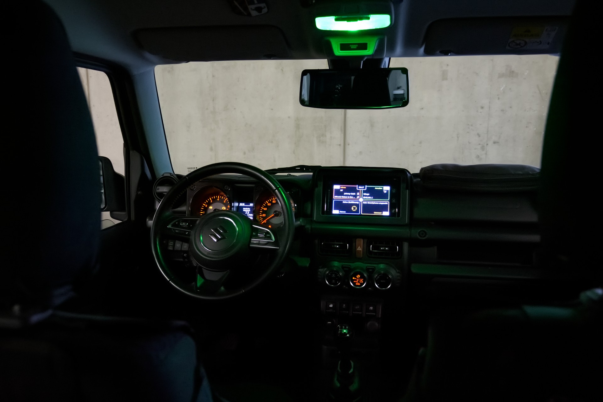 SUZUKI 1.5 Compact Top-image-6