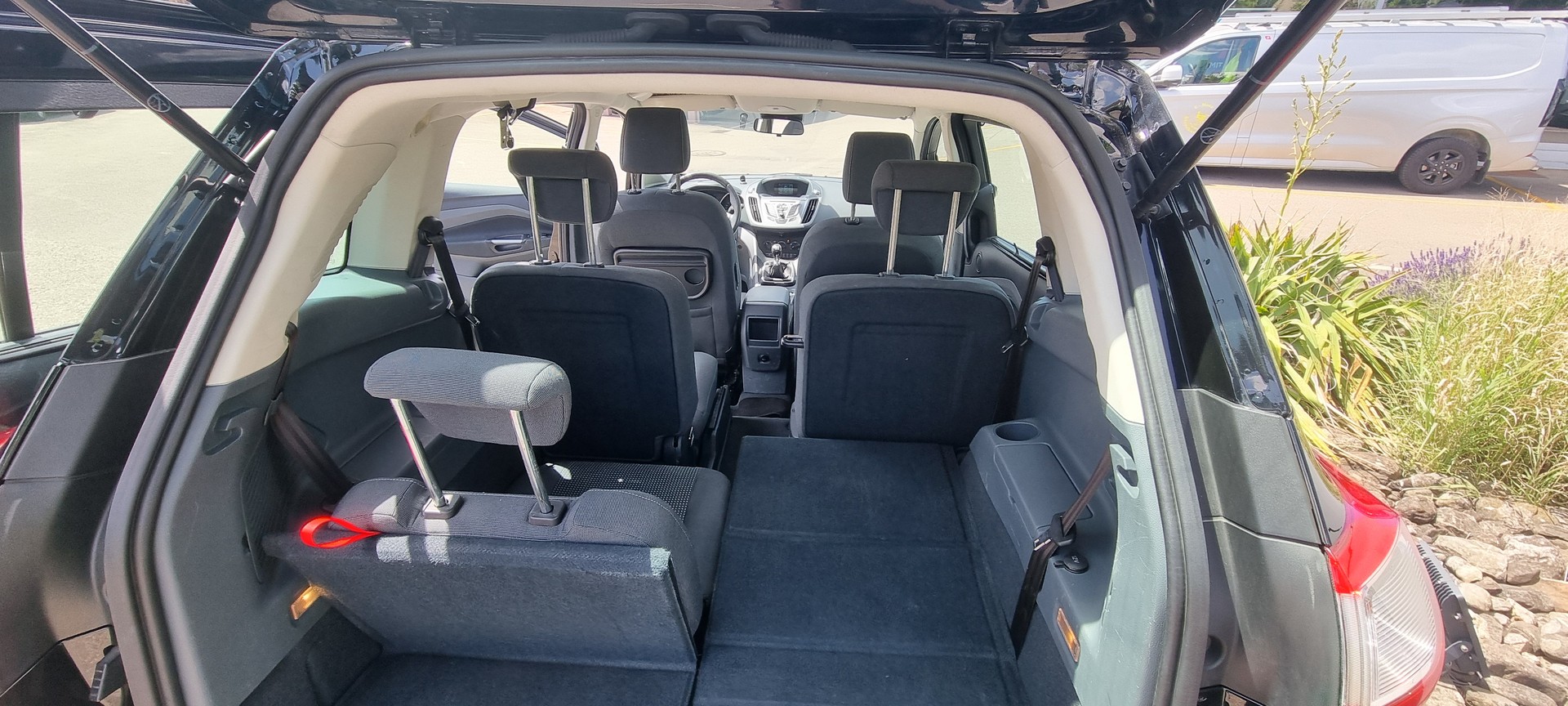 FORD Grand C-Max 1.0 SCTi Family-Edition-image-7