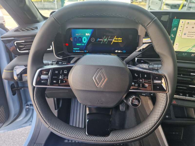 RENAULT R4 E-Tech Comfort Range plein sud iconic-image-9