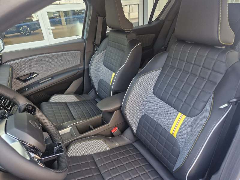 RENAULT R4 E-Tech Comfort Range plein sud iconic-image-6
