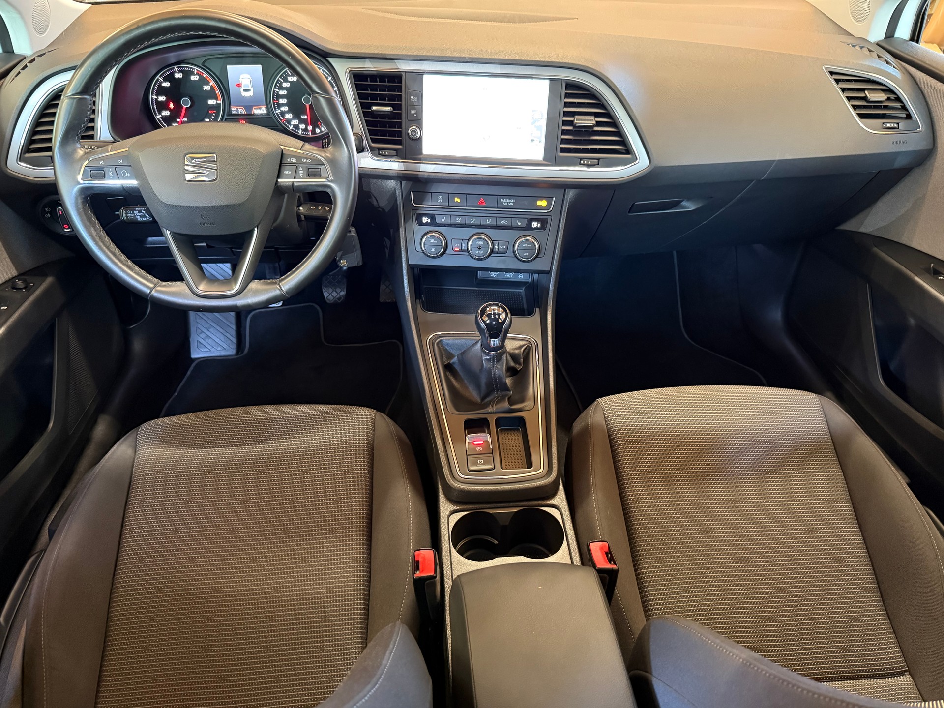 SEAT Leon 1.5 TSI EVO ACT Last Edition-image-8