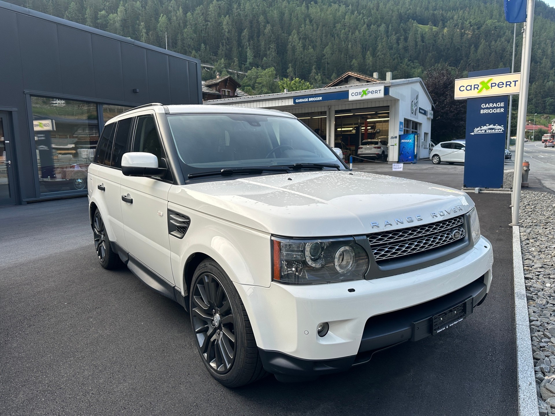 LAND ROVER Range Rover Sport 3.6 Td8 HSE Automatic-image-0