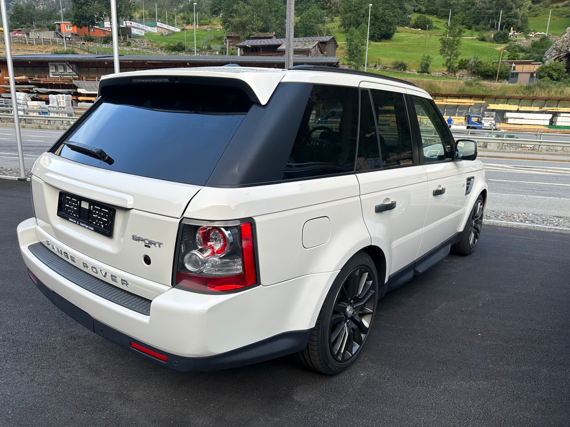 LAND ROVER Range Rover Sport 3.6 Td8 HSE Automatic-image-6