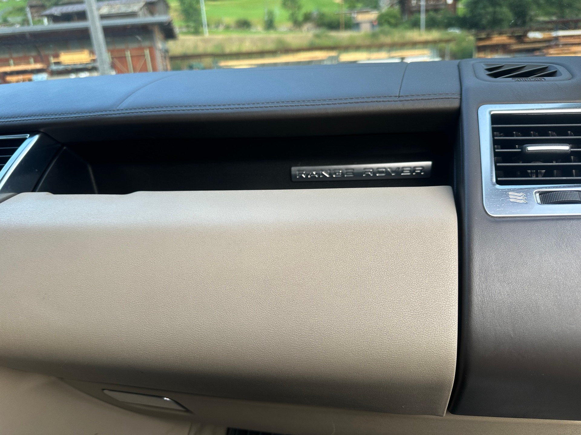 LAND ROVER Range Rover Sport 3.6 Td8 HSE Automatic-image-7