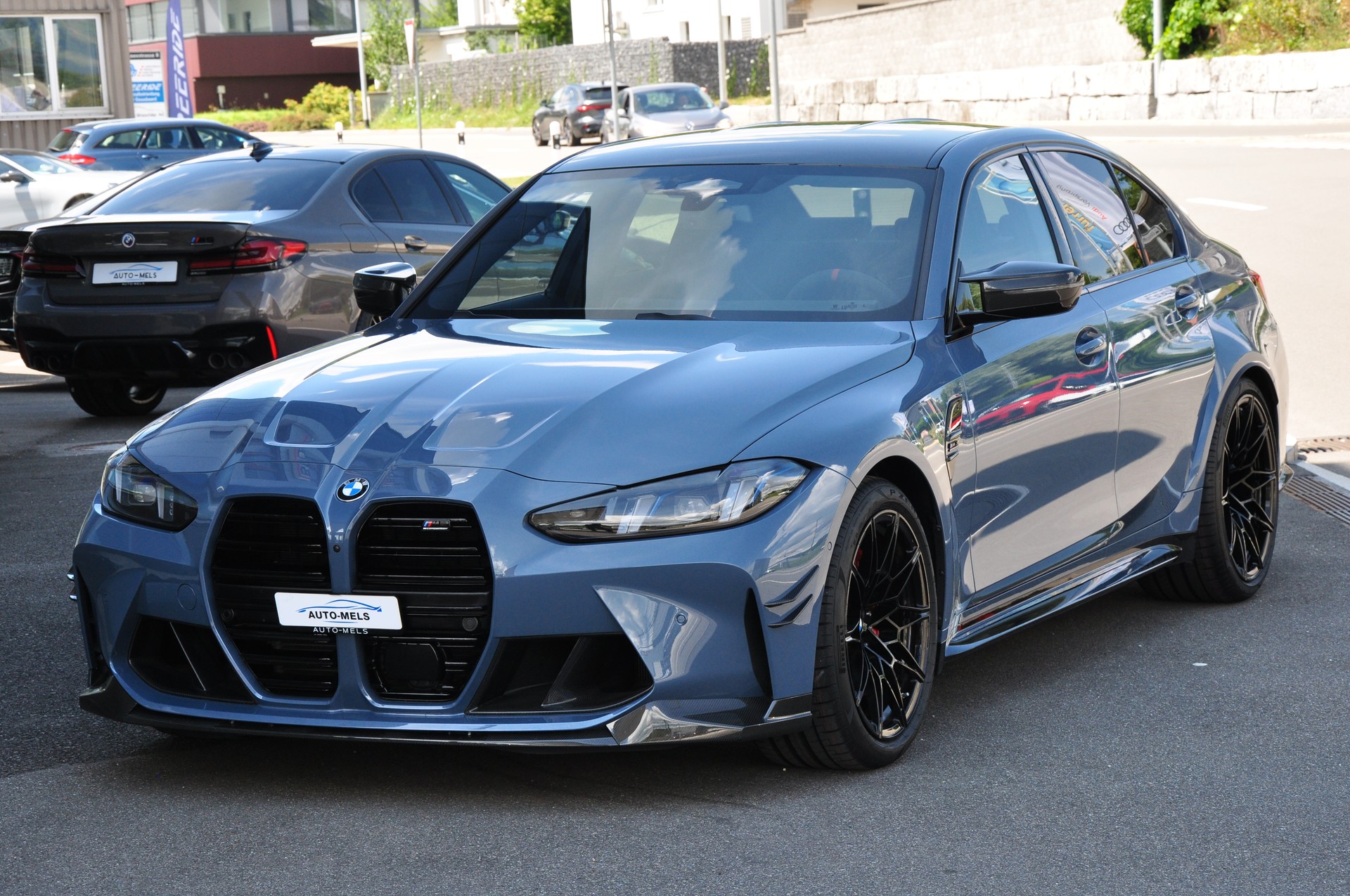BMW M3 Competition M xDrive ++M PERFORMANCE PACKAGE++-showroom-element-1