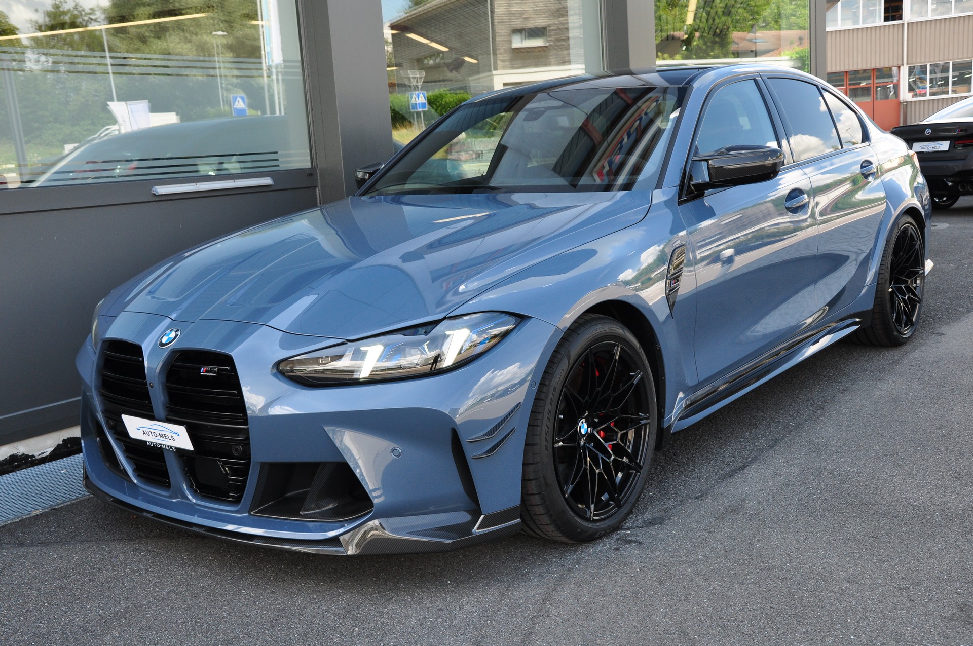 BMW M3 Competition M xDrive ++M PERFORMANCE PACKAGE++-showroom-element-2