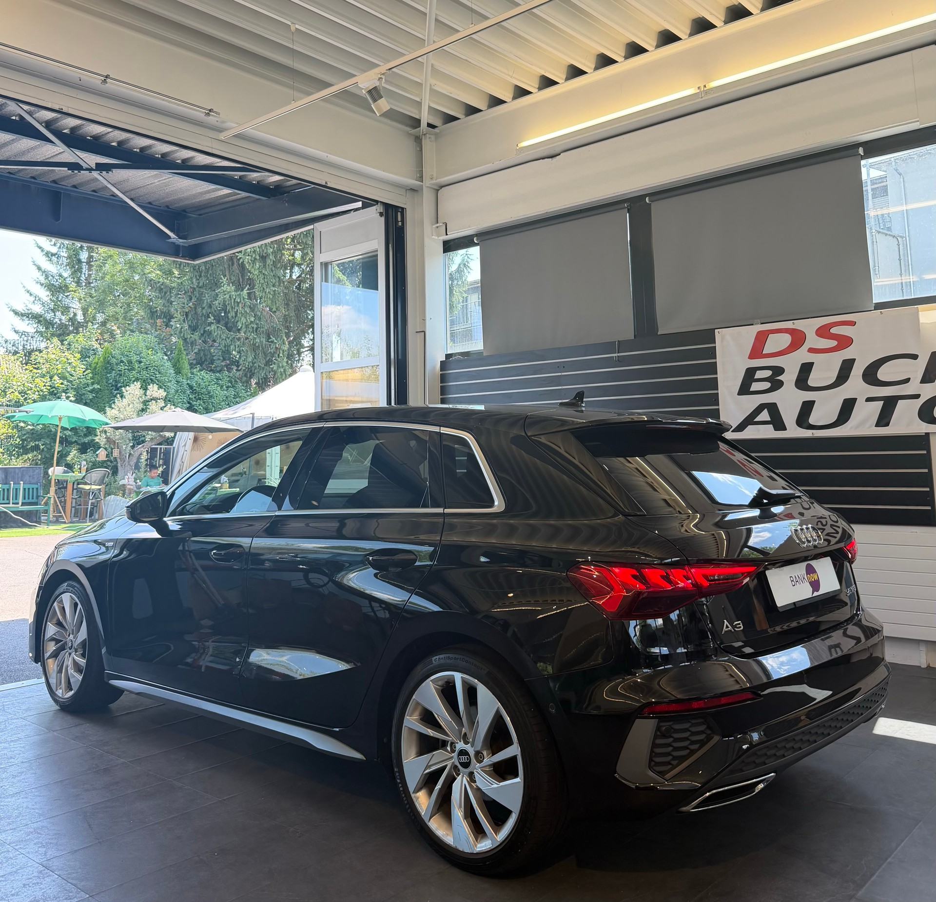 AUDI A3 Sportback 1.5 35 TFSI S Line Attraction S-Tronic-image-4