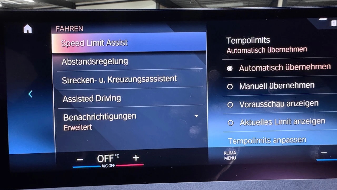 BMW iX xDrive50 Full-Black M-Sport 524PS / Vollausstattung-image-16