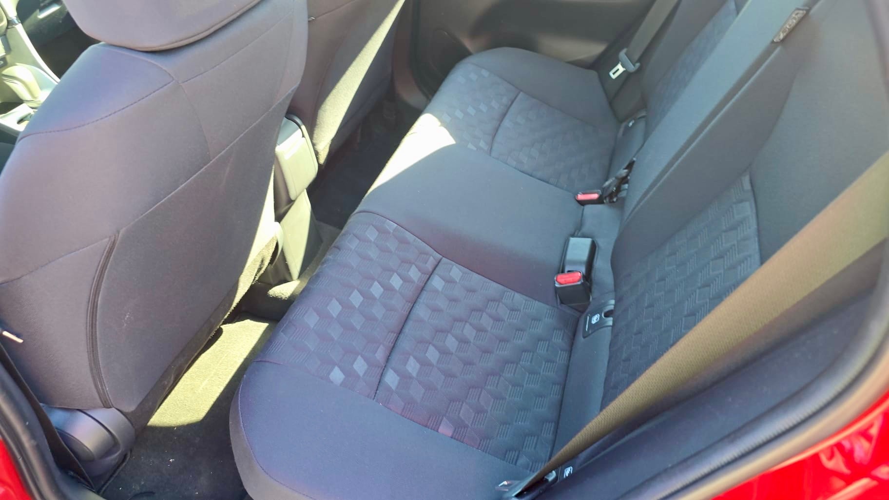 TOYOTA Yaris 1.5 Comfort-image-11