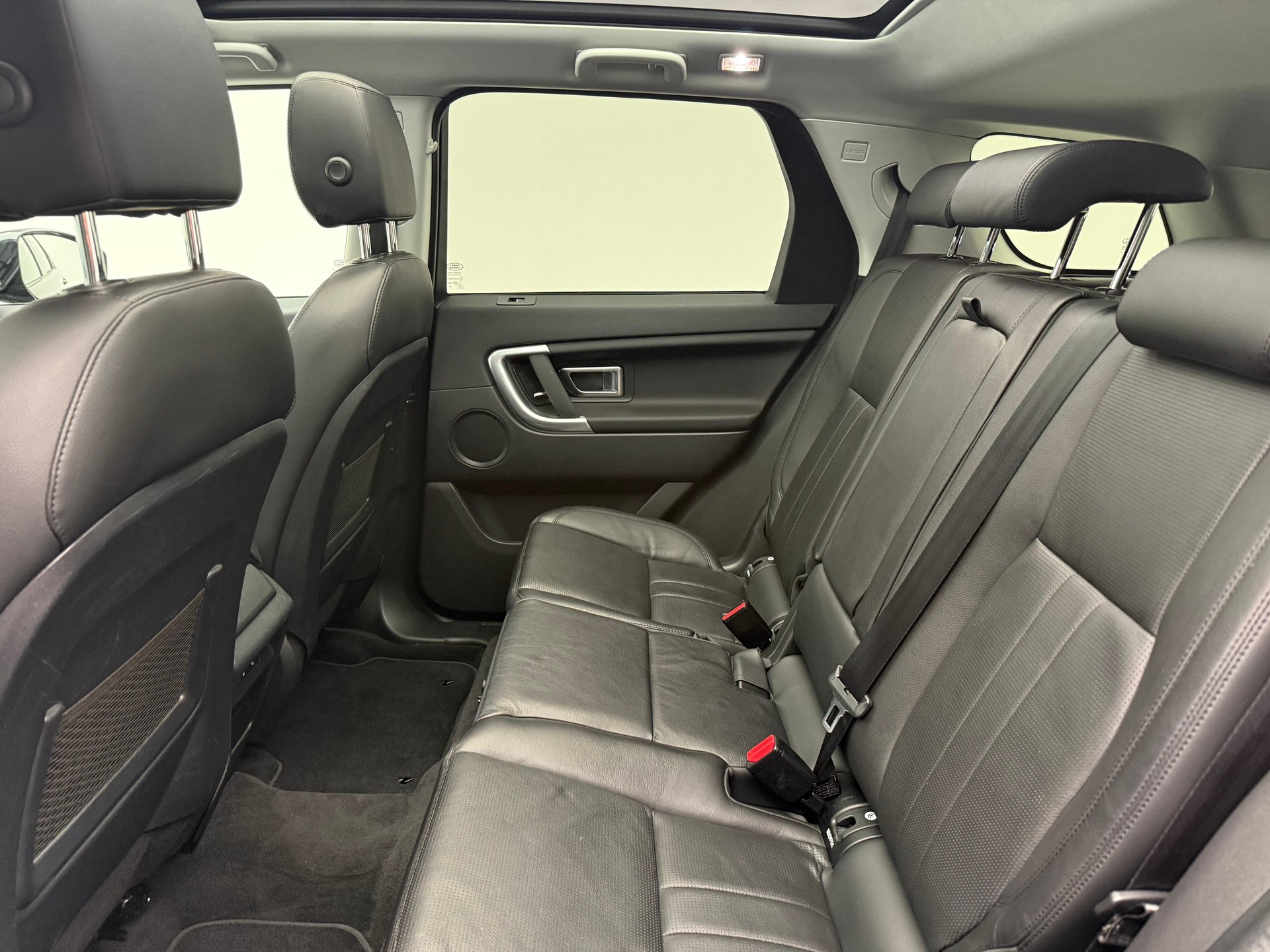 LAND ROVER Discovery Sport 2.0 Si4 SE-image-10