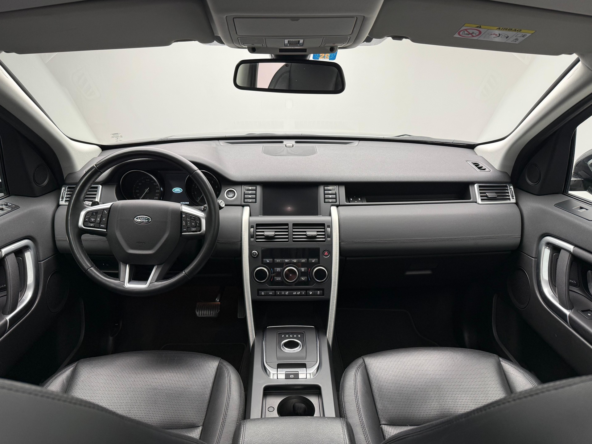 LAND ROVER Discovery Sport 2.0 Si4 SE-image-8