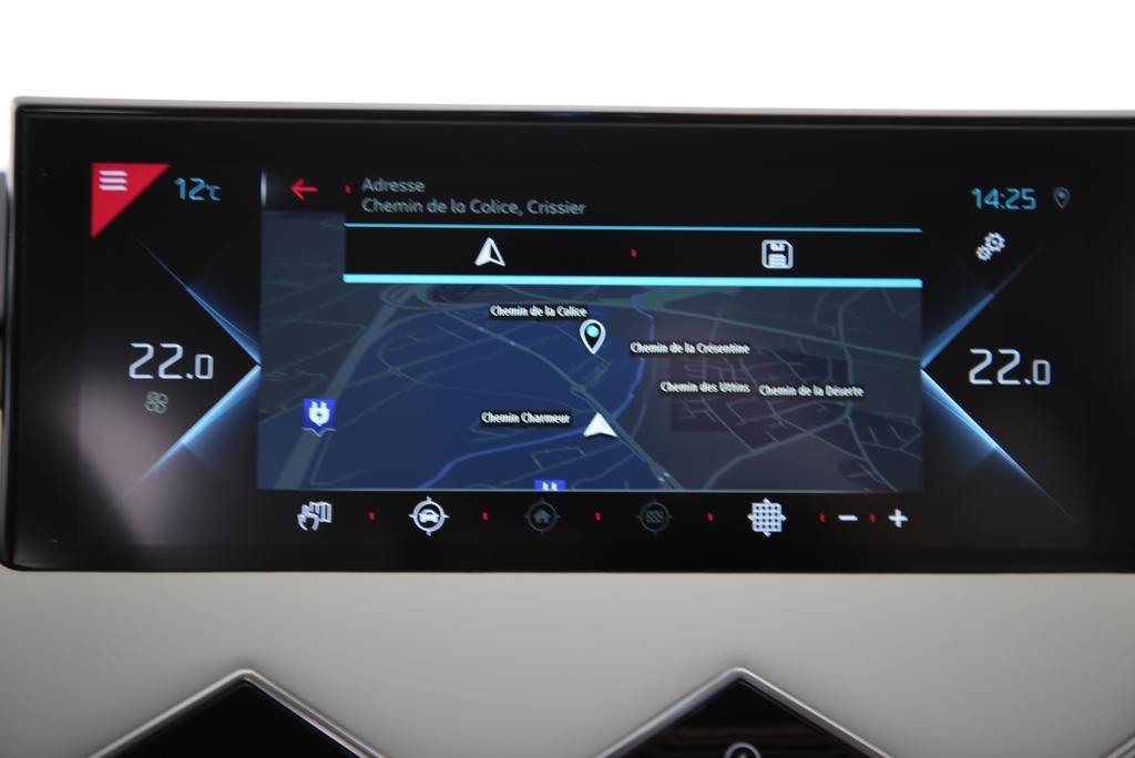 DS AUTOMOBILES 3 Crossback E-Tense So Chic-image-6