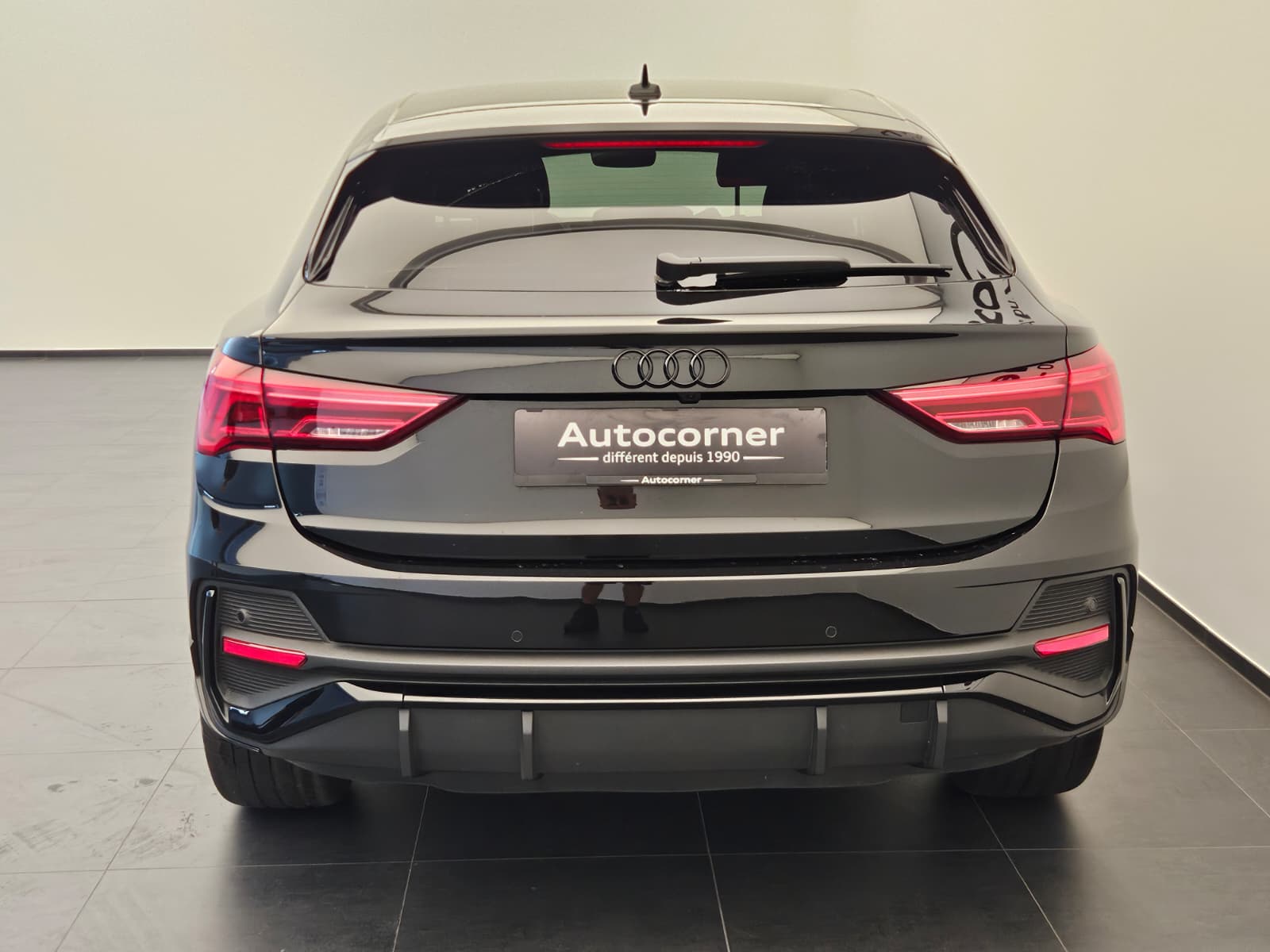 AUDI Q3 Sportback 35 TFSI S line Attraction S-tronic-image-7