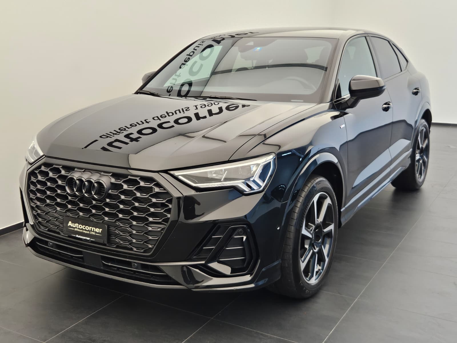 AUDI Q3 Sportback 35 TFSI S line Attraction S-tronic-image-2