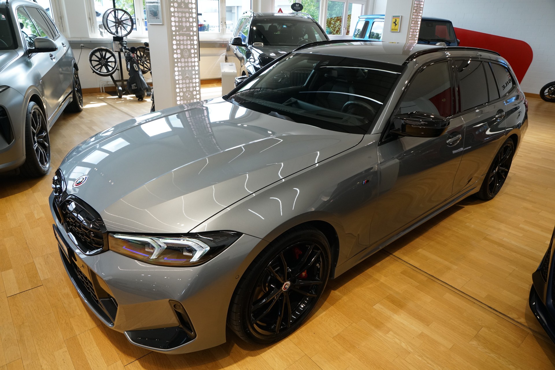 BMW M340i xDrive 48V Touring Steptronic M Sport Pro-image-8