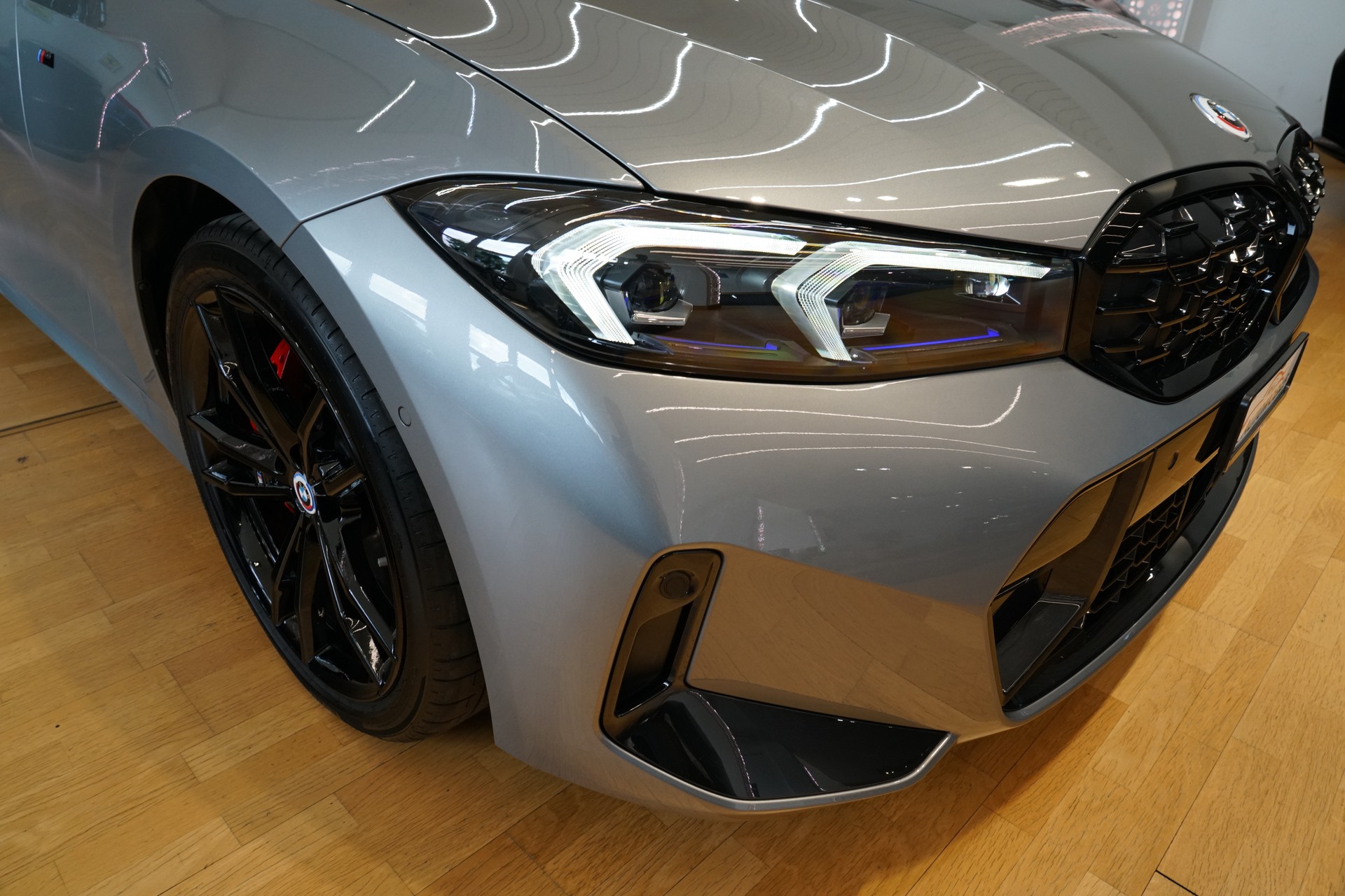 BMW M340i xDrive 48V Touring Steptronic M Sport Pro-image-3