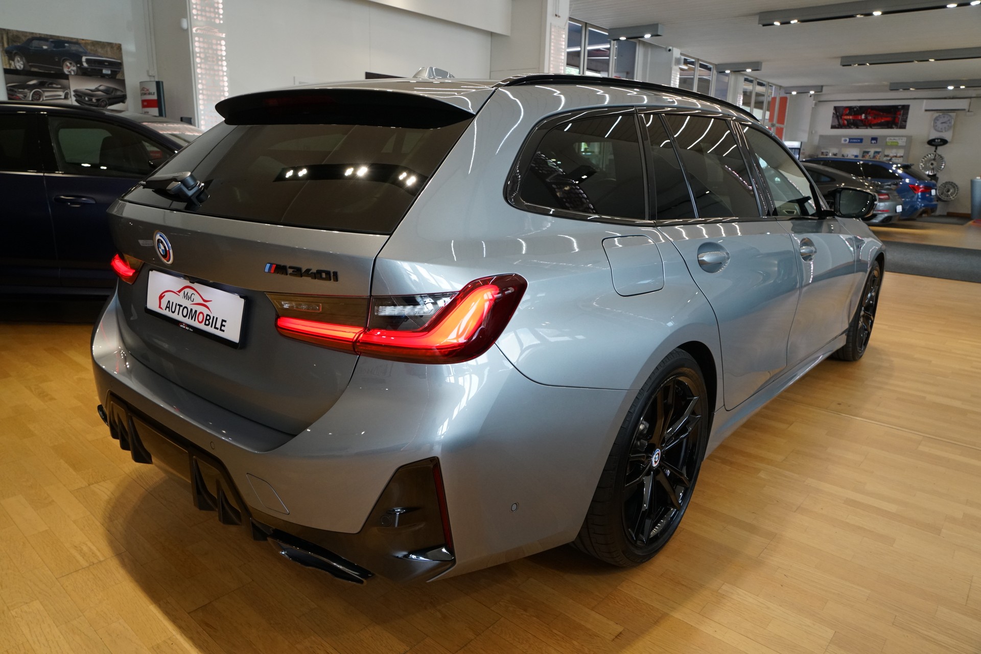 BMW M340i xDrive 48V Touring Steptronic M Sport Pro-image-7