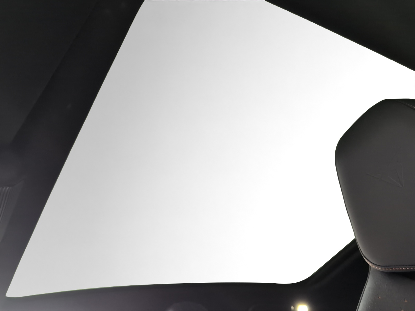 CUPRA Tavascan Type 9 77 kWh Adrenaline-image-13