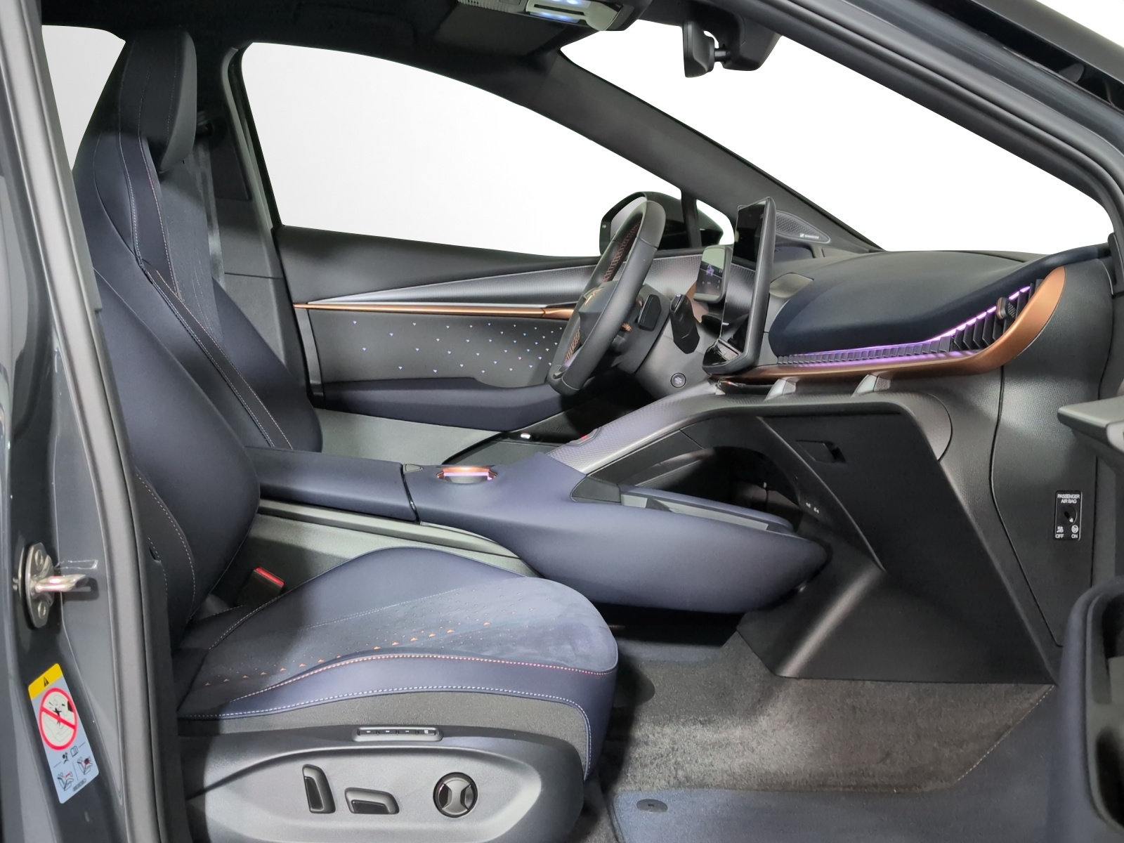CUPRA Tavascan Type 9 77 kWh Adrenaline-image-6