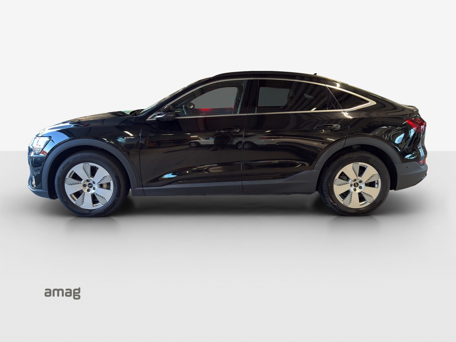 AUDI e-tron 50 Sportback quattro-image-1