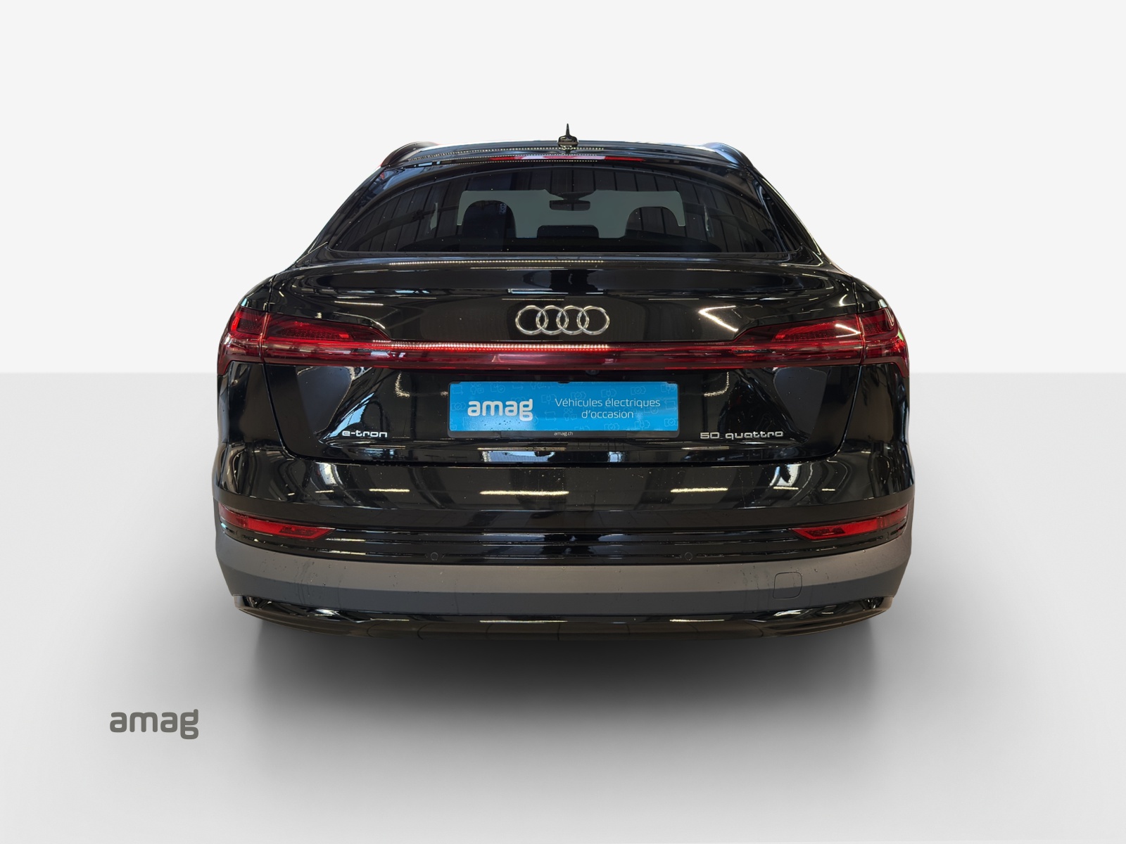AUDI e-tron 50 Sportback quattro-image-3