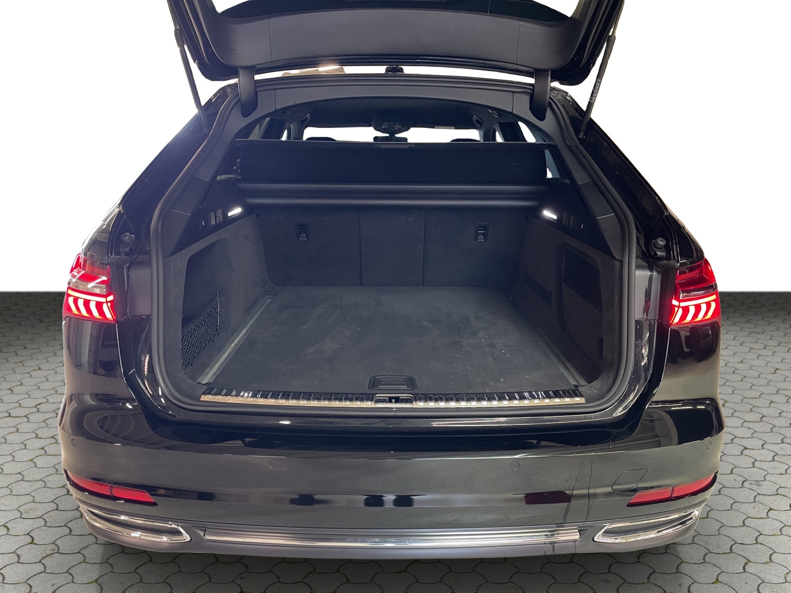 AUDI A6 Avant 55 TFSI Sport quattro S-tronic-image-12