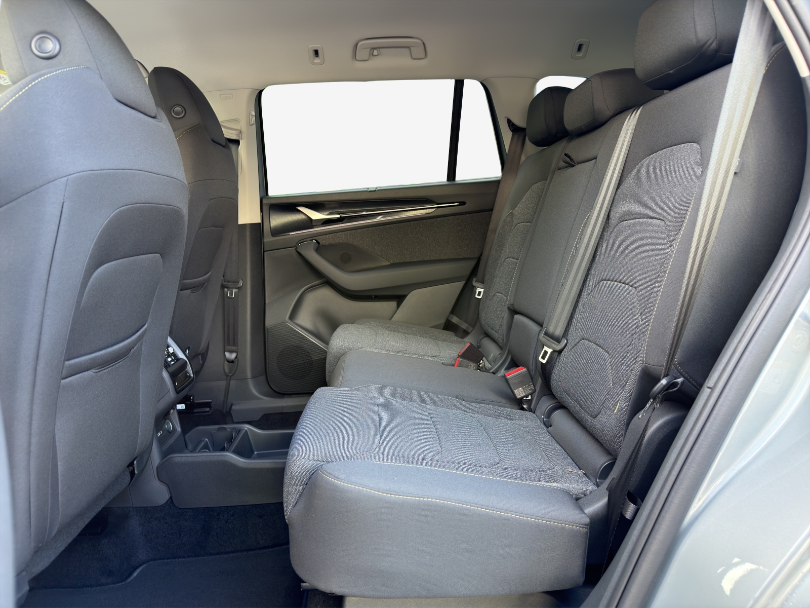 SKODA Kodiaq 2.0 TSI Dynamic 4x4-image-11